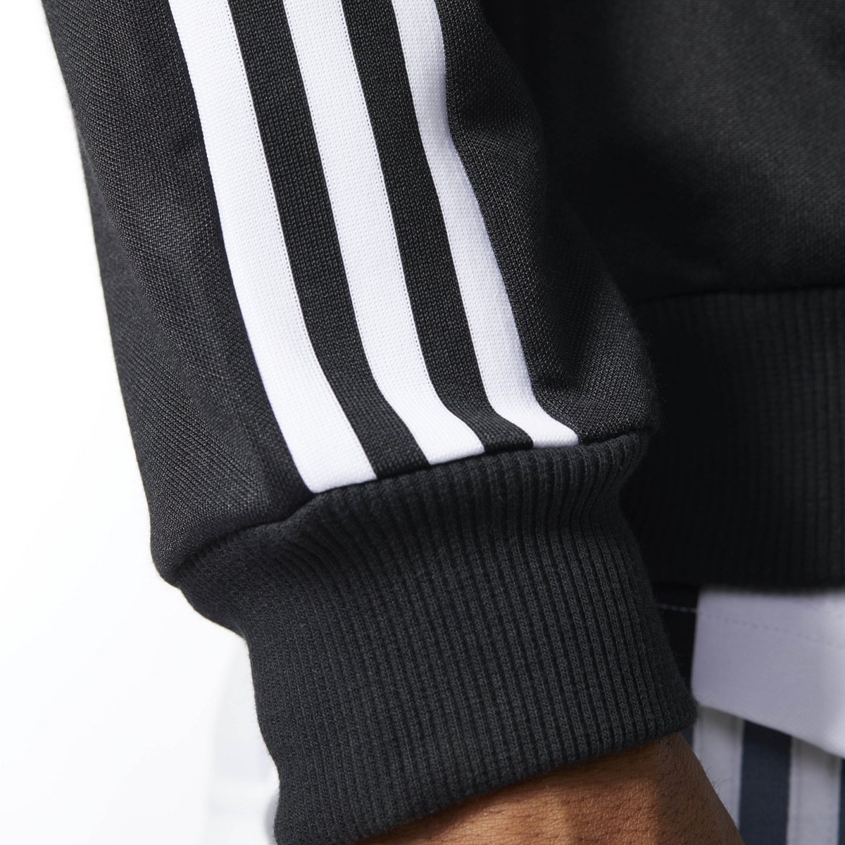 Adidas Originals Men's Blackbird Track Jacket - Stylish Vintage-Inspired Athletic Top for Running, Gym & Casual Wear
