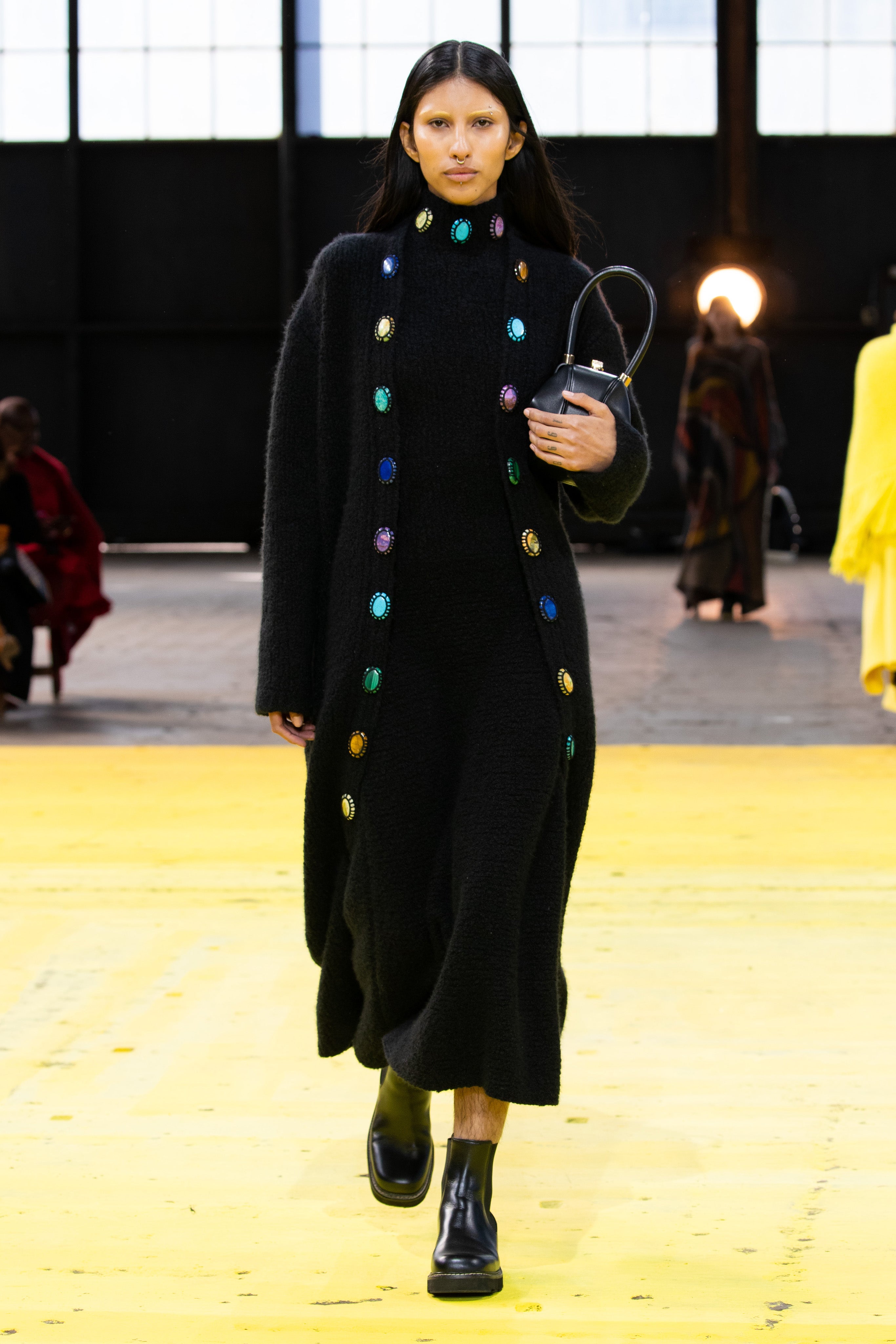 Fall 2022 Fashion Look 15 - Trendy Outfit Ideas for Autumn Season | Perfect for Casual Wear, Office Attire & Social Events