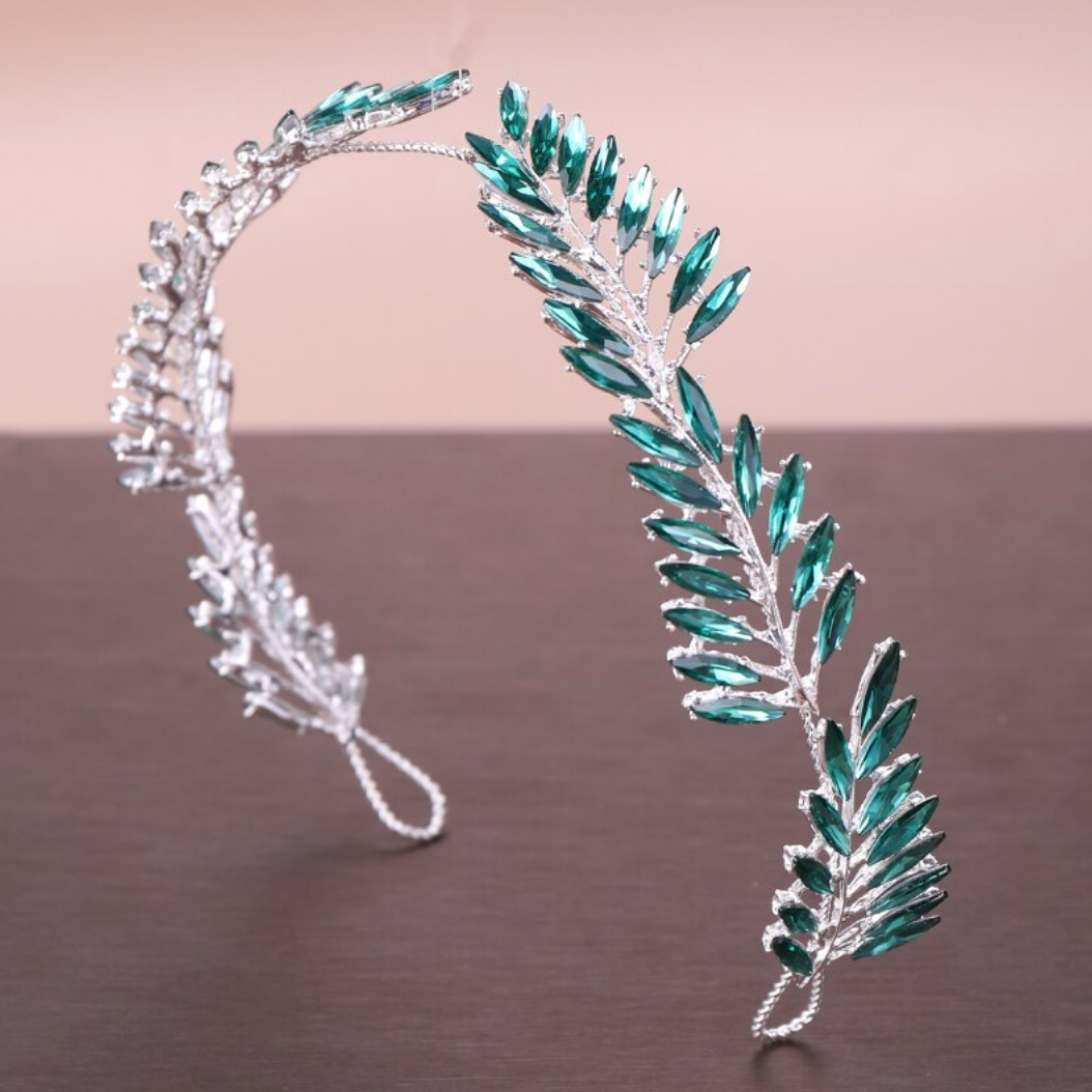 Elven Goddess Headpiece - Fantasy Cosplay Crown for Women - Perfect for Renaissance Fairs, LARP Events & Costume Parties