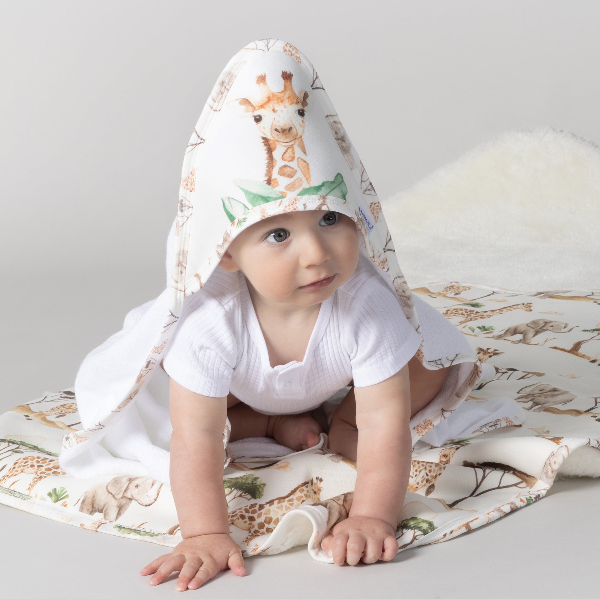 Adventure Bamboo 2-Pack Hooded Towels for Kids - Soft & Absorbent Baby Bath Towels for Swimming, Beach, Spa & After Shower - Eco-Friendly Bamboo Fiber