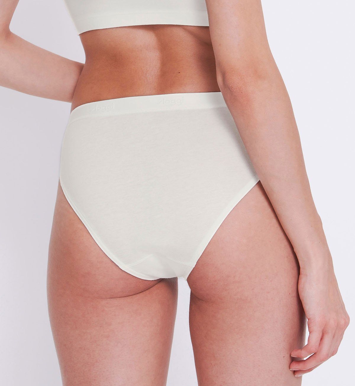 SLOGGI GO Casual High Leg Brief - Women's Comfortable Underwear for Everyday Wear - Perfect for Yoga, Workout & Lounge