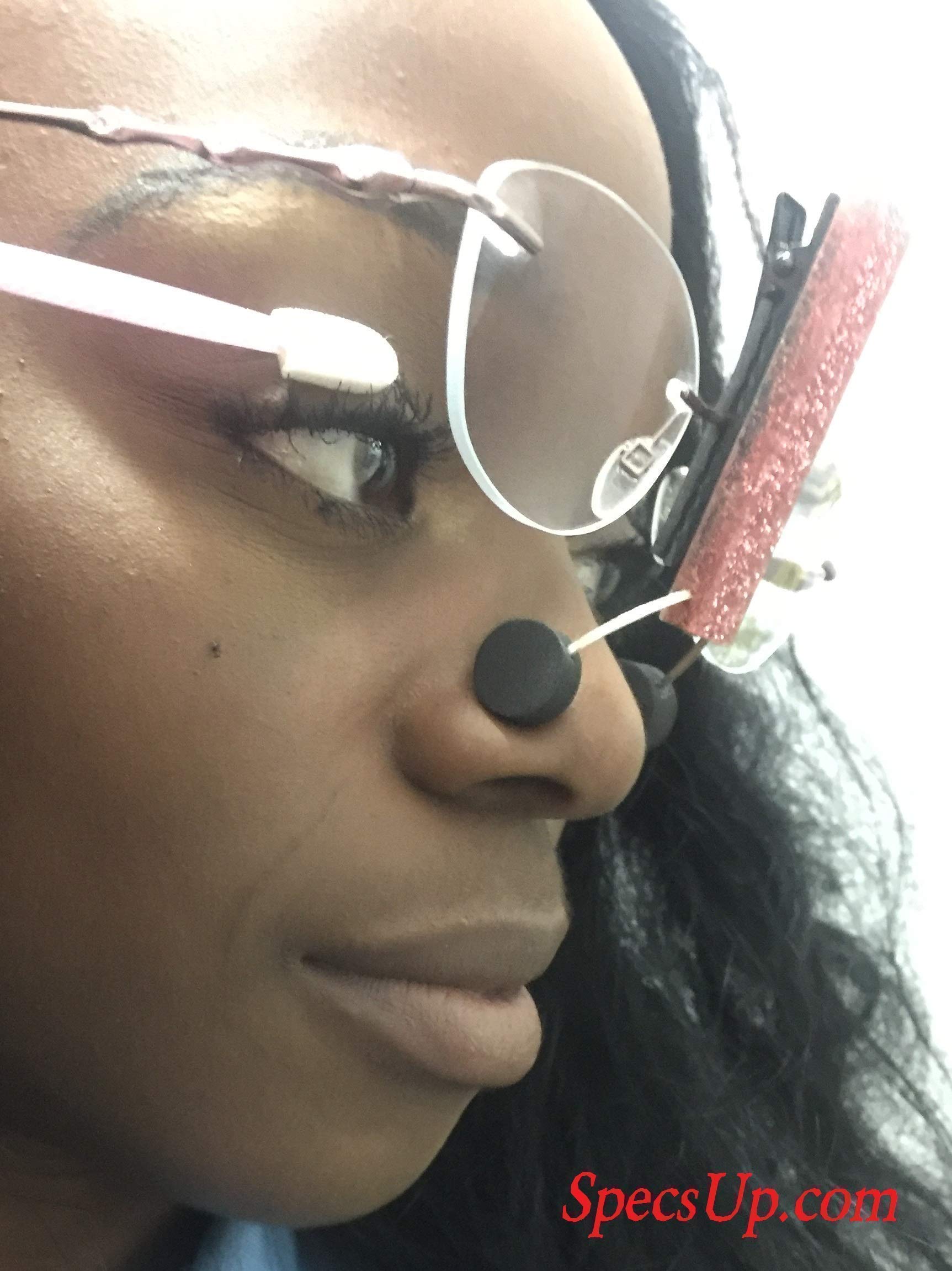Must-Have Makeup Tool for Women with Glasses - Easy Eye Makeup Application While Wearing Eyewear | Perfect Gift for Glasses Wearers | Ideal for Daily Makeup Routine & Special Occasions