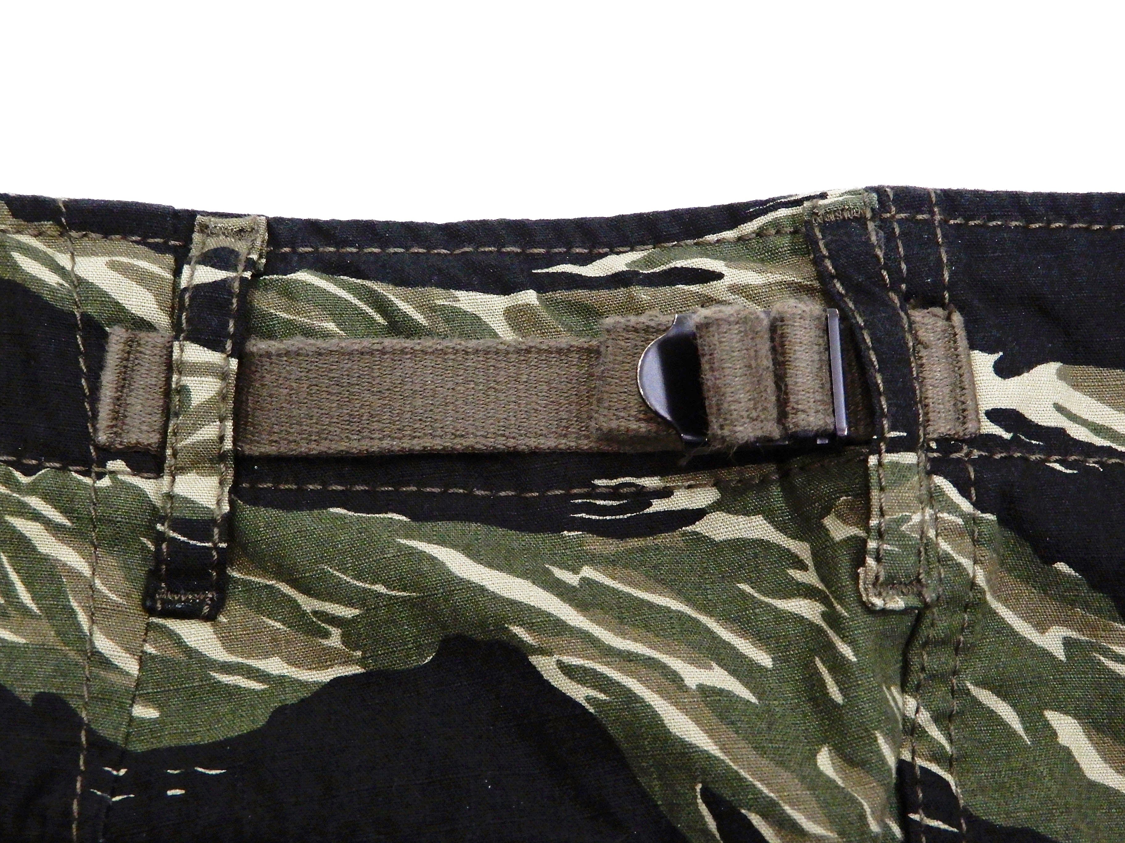 TOYS McCOY Men's Military Cargo Shorts - Tiger Stripe Camouflage Tactical Shorts TMP1902 | Durable Outdoor Hiking & Adventure Wear for Men
