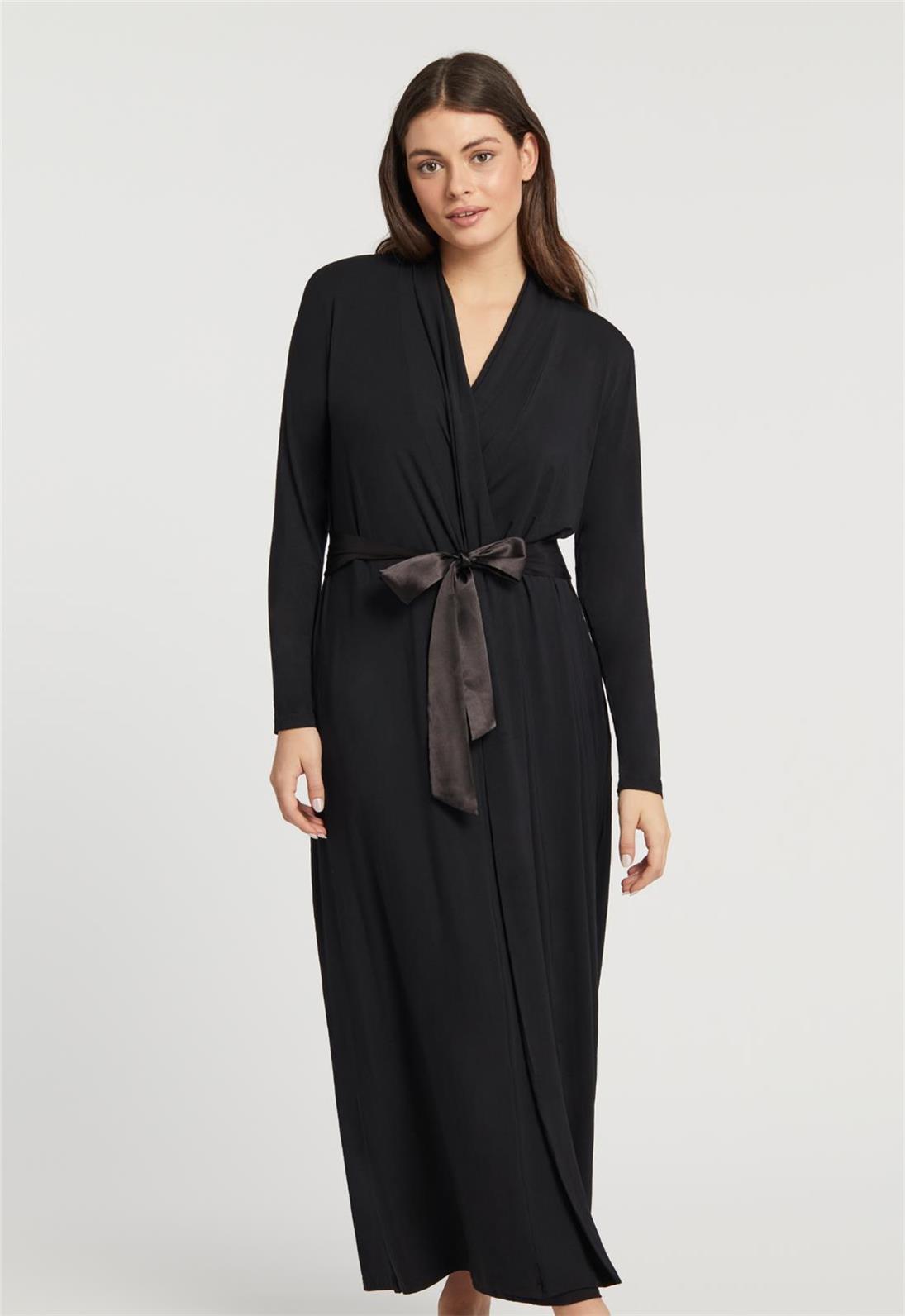Elegant Long Black Robe for Women - Soft & Comfortable Loungewear for Home, Spa, and Relaxation