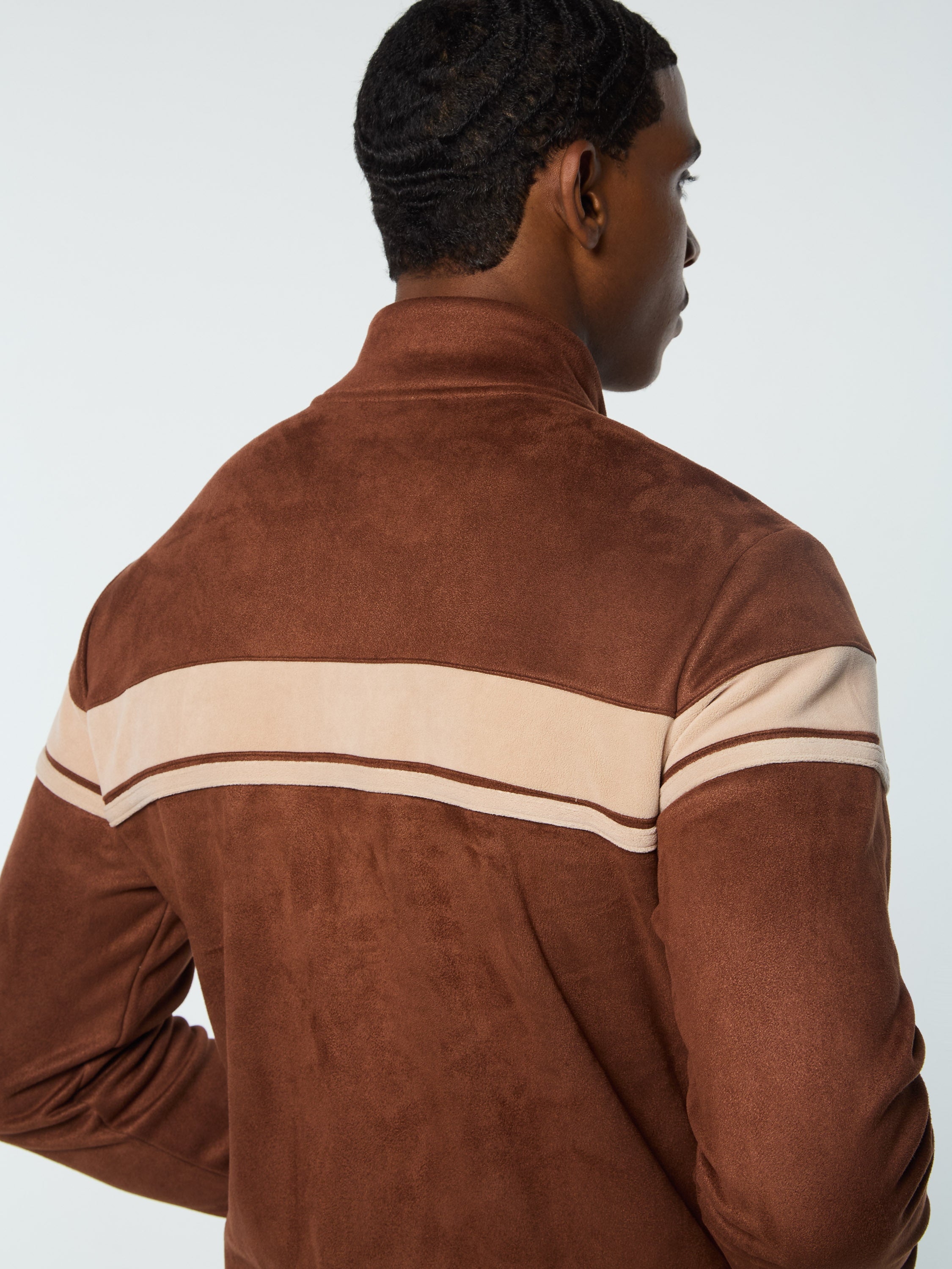 Damarindo Men's Track Jacket - Lightweight Hooded Running Jacket for Men, Breathable Athletic Zip Up Jacket for Jogging & Workouts (Cappuccino) - Perfect for Outdoor Sports & Casual Wear