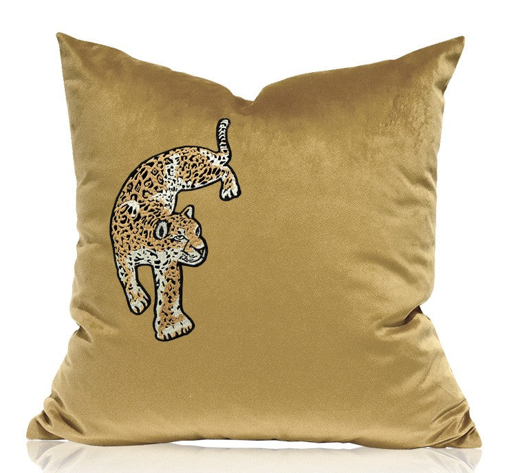 Cheetah Print Throw Pillows for Couch - Modern Decorative Sofa Pillows for Living Room, Bedroom & Dorm - Soft Contemporary Accent Cushions for Home Decor