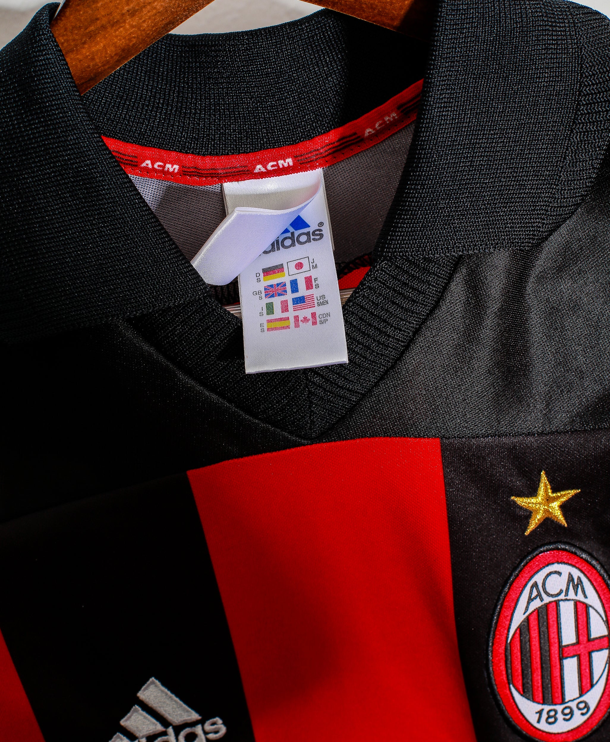 AC Milan Home Jersey 2000 #3 Paolo Maldini - Authentic Soccer Shirt for Fans & Collectors - Perfect for Matchdays, Gifts & Retro Sports Fashion