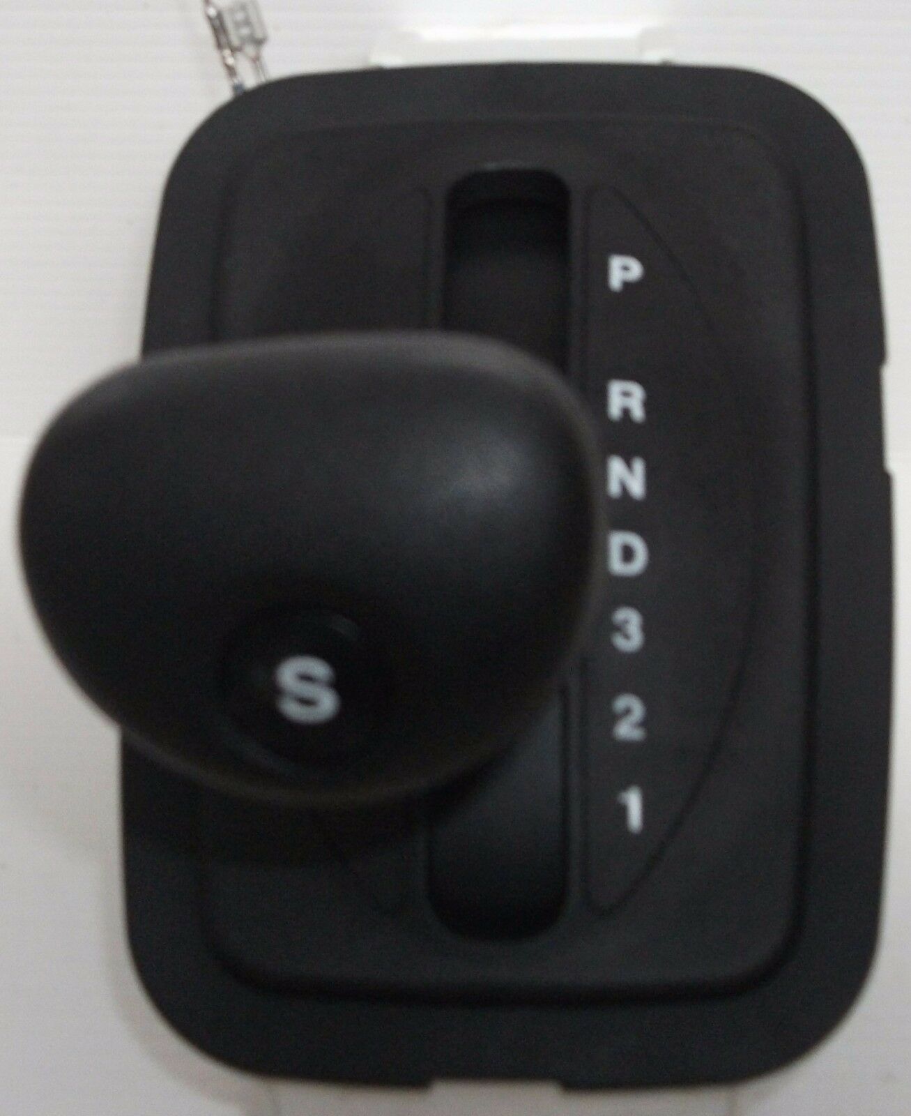 Holden Vectra JR JS Automatic Transmission Shifter - Replacement Part for Smooth Gear Shifting - Perfect for Car Repair & Performance Upgrades