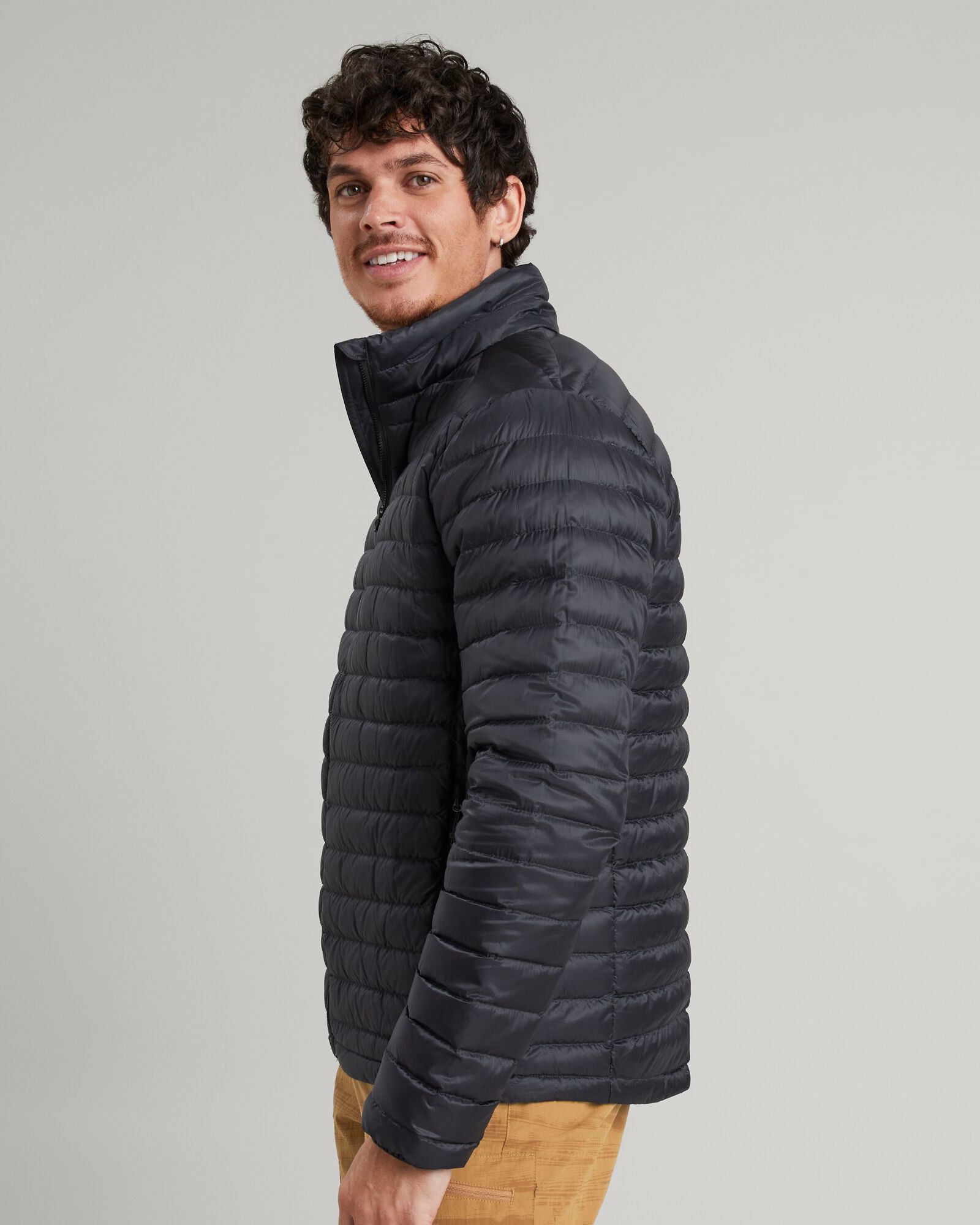 Men's Heli R Down Jacket - Lightweight Warm Winter Coat, Waterproof & Windproof, Black Stingray Color - Perfect for Skiing, Hiking & Outdoor Adventures