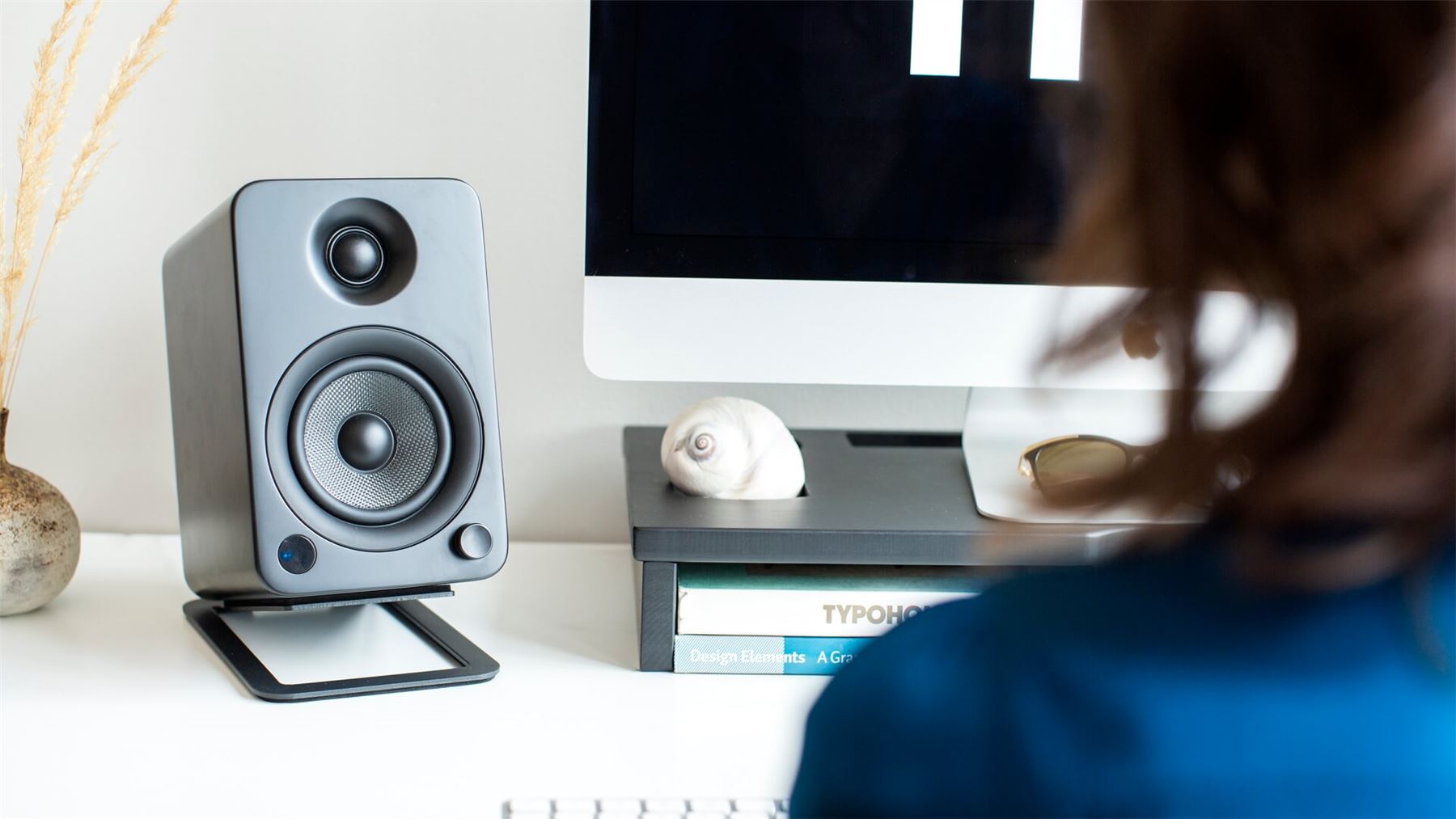 Kanto S4 Premium Desktop Speaker Stands for Midsize Bookshelf Speakers - Perfect for Home Studio, Gaming Setup & Office Workspace