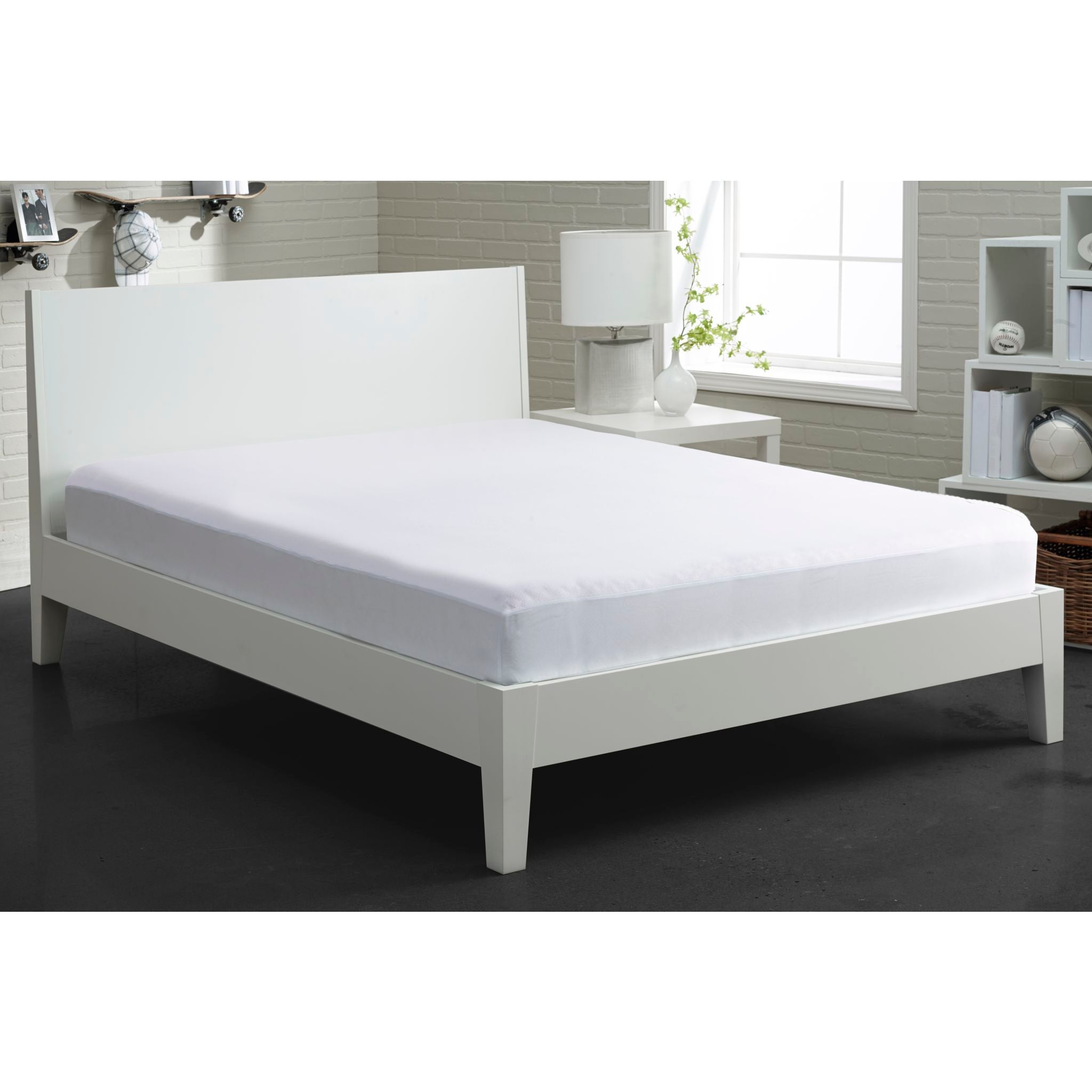 Bedgear iProtect Waterproof Mattress Protector - Queen Size, Hypoallergenic & Breathable Bed Cover for Allergy Relief - Perfect for Kids, Adults & Pet Owners