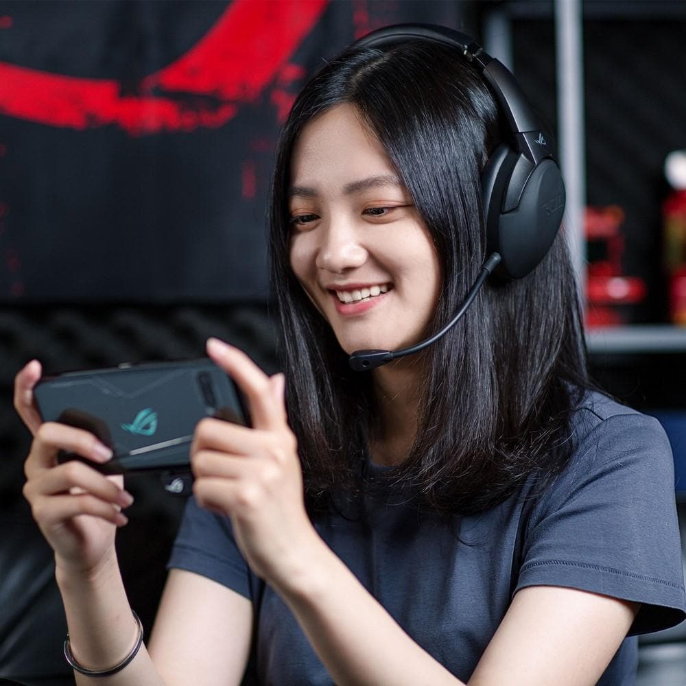 ASUS ROG STRIX GO 2.4GHz Wireless Gaming Headset with Microphone - 50mm Drivers, 15-Hour Battery Life for PC, PS4, PS5, Mobile Gaming & Esports Tournaments