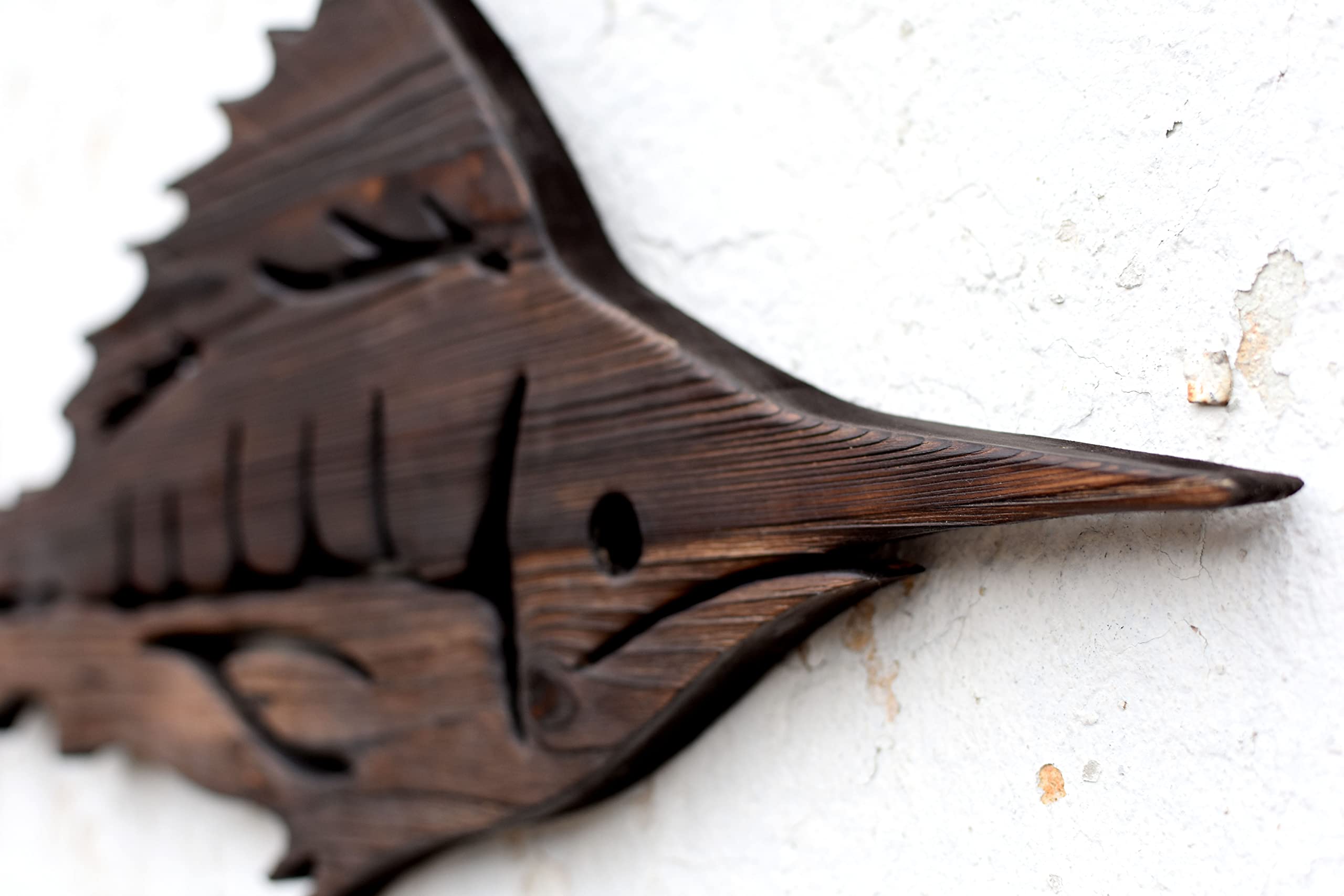 Hand Carved Wooden Marlin Wall Art - Coastal Fish Sculpture Decor for Beach House, Living Room & Office (Brown)