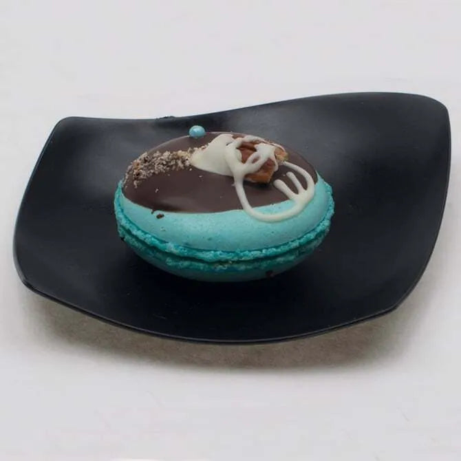 Premium Plastic Tasting Plates - Durable & BPA-Free Appetizer Plates for Cheese, Charcuterie, Desserts - Perfect for Parties, Catering & Wine Tastings