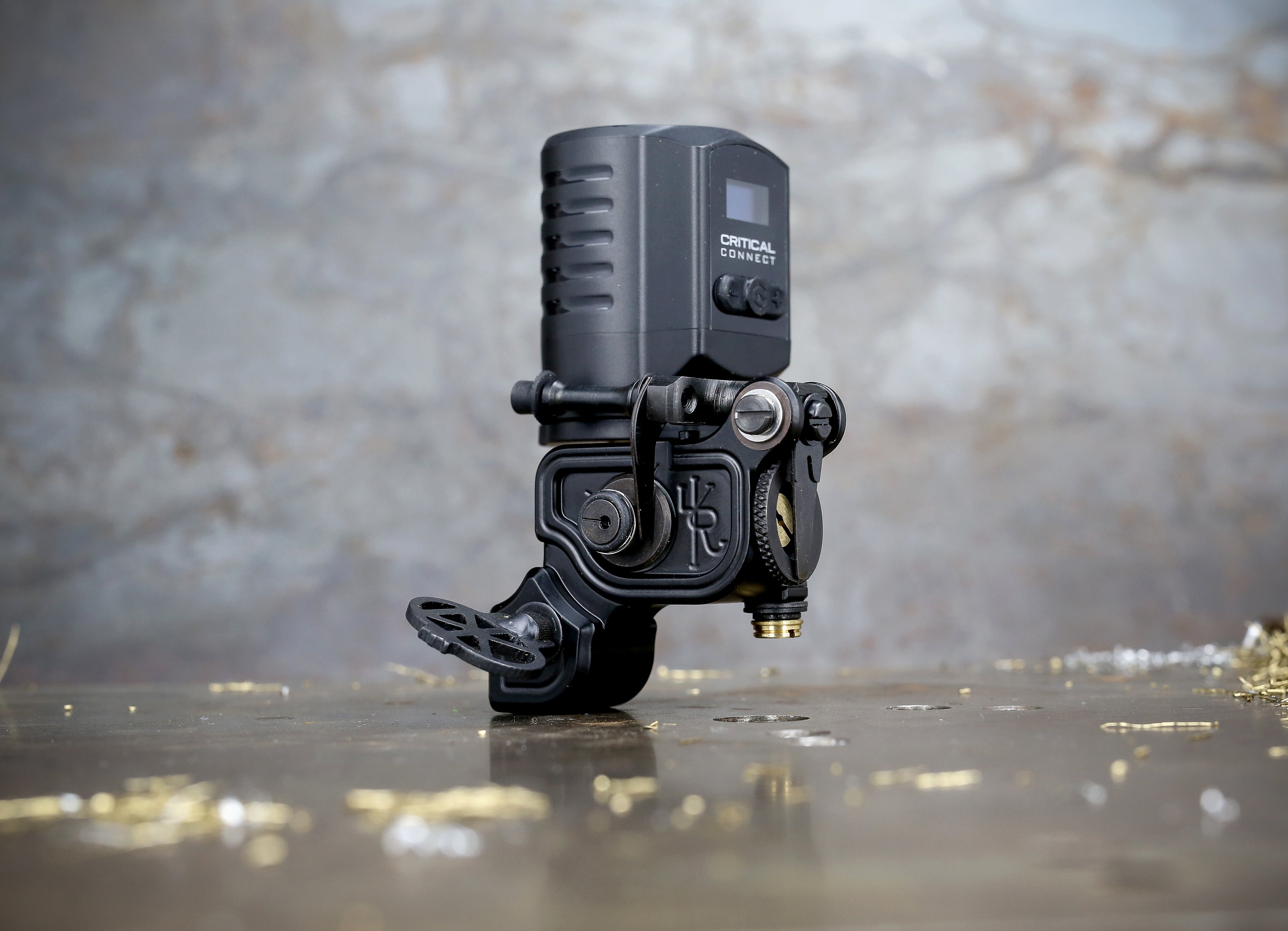 Dan Kubin Sidewinder 46er Tattoo Machine - Professional Black RCA & Clip Cord for Tattoo Artists | Perfect for Lining, Shading & Detailed Tattoo Work