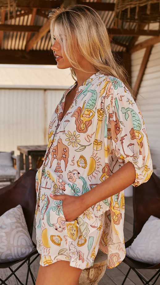Floral Print Shorts for Women - Stylish & Comfortable Summer Shorts with Fantasy Design - Perfect for Beach, Vacation & Casual Wear