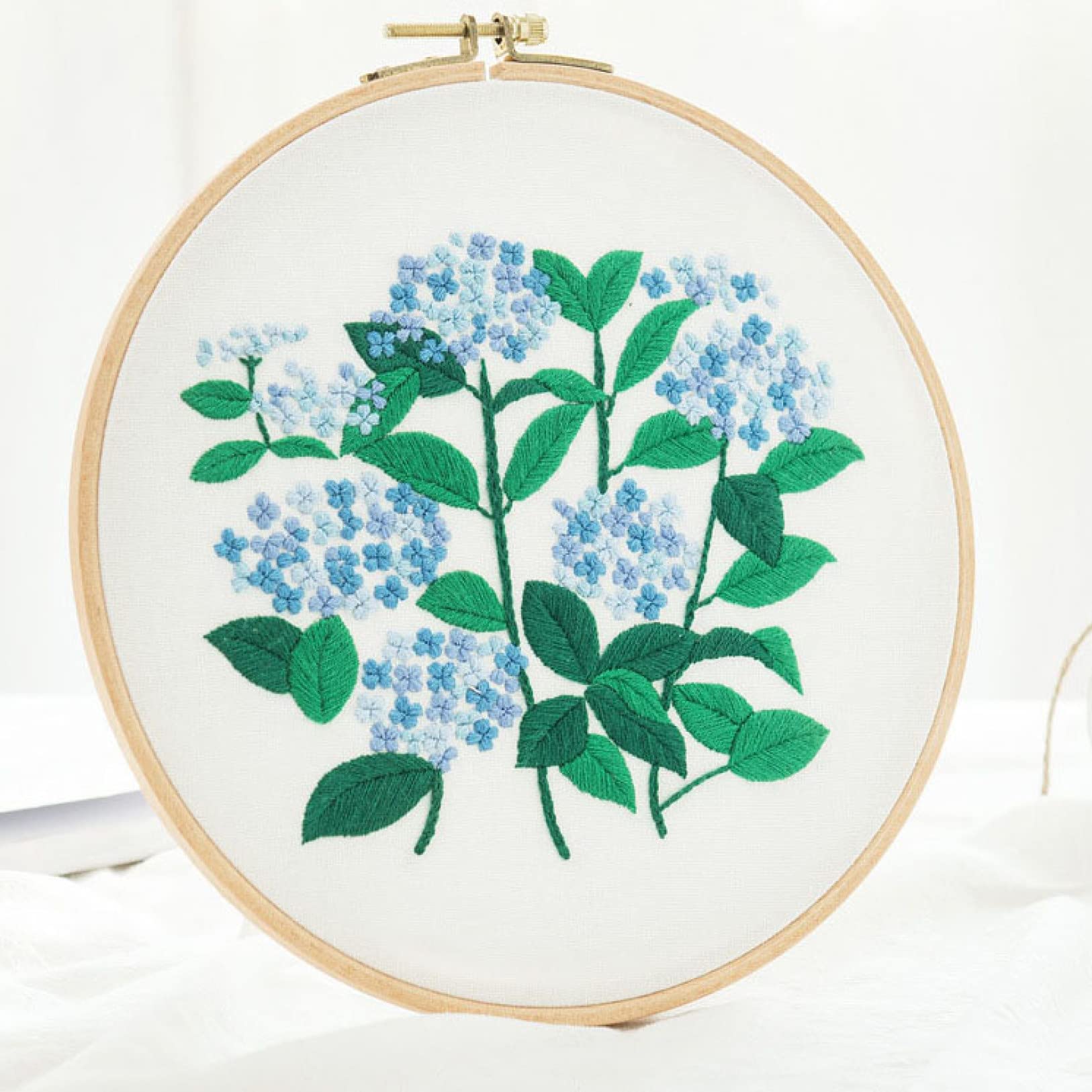 Beginner-Friendly Stamped Cross Stitch Kit - DIY Flower Embroidery Set with Pre-Printed Pattern, Needles & Threads for Home Decor, Wall Art & Thoughtful Gifts