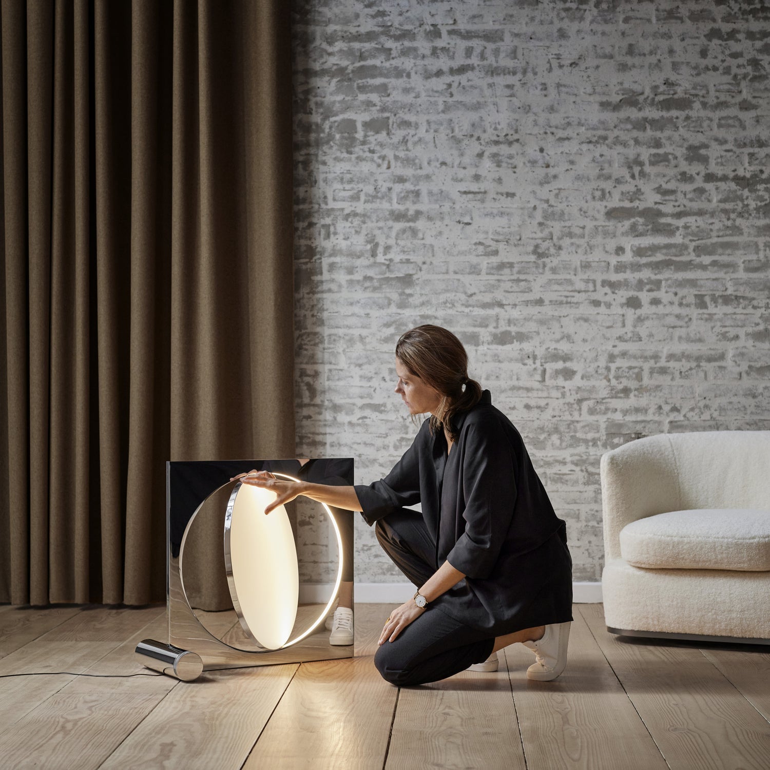 Eclipse Mirror Table Lamp - Modern LED Vanity Mirror with Touch Control, Adjustable Brightness for Makeup, Reading & Home Decor - Perfect for Bedroom, Bathroom & Dressing Room