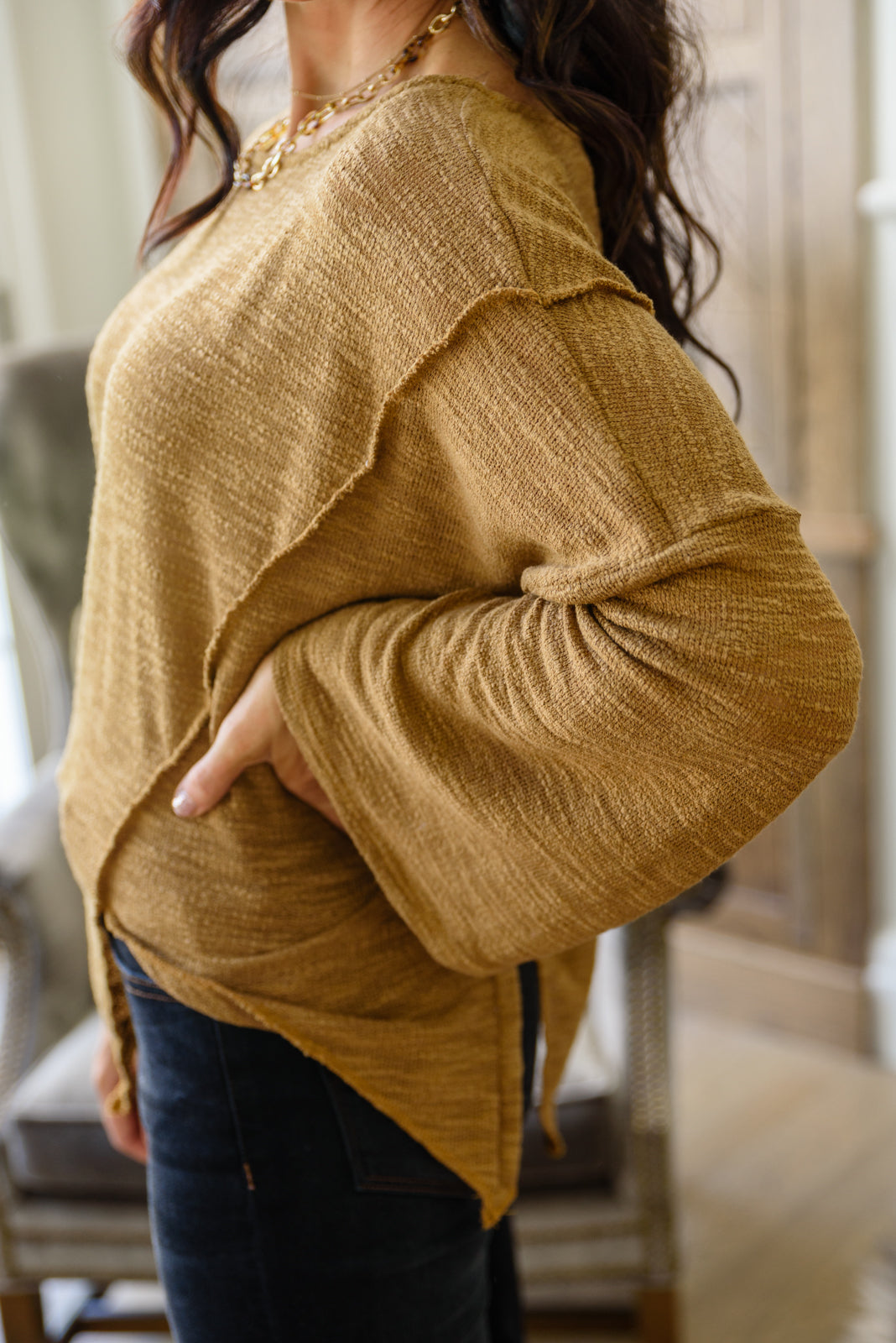 Stylish Lightweight Sweater for Women - Soft Comfortable Knit Pullover - Perfect for Casual Outfits, Office Wear & Fall Layering