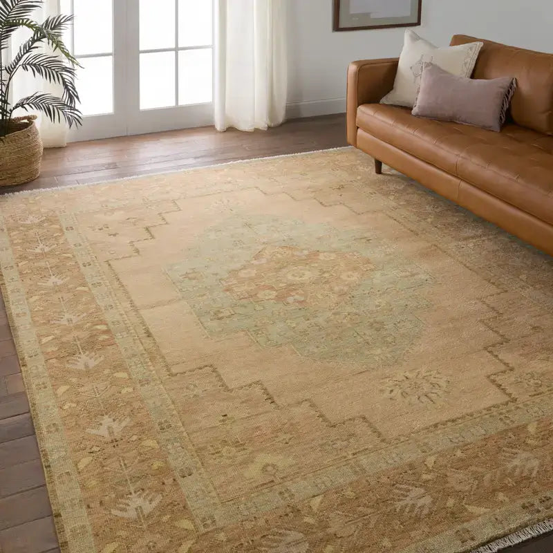 Jaipur Living Hasina Handmade Wool Rug - Soft & Durable for Living Room, Bedroom & Home Decor