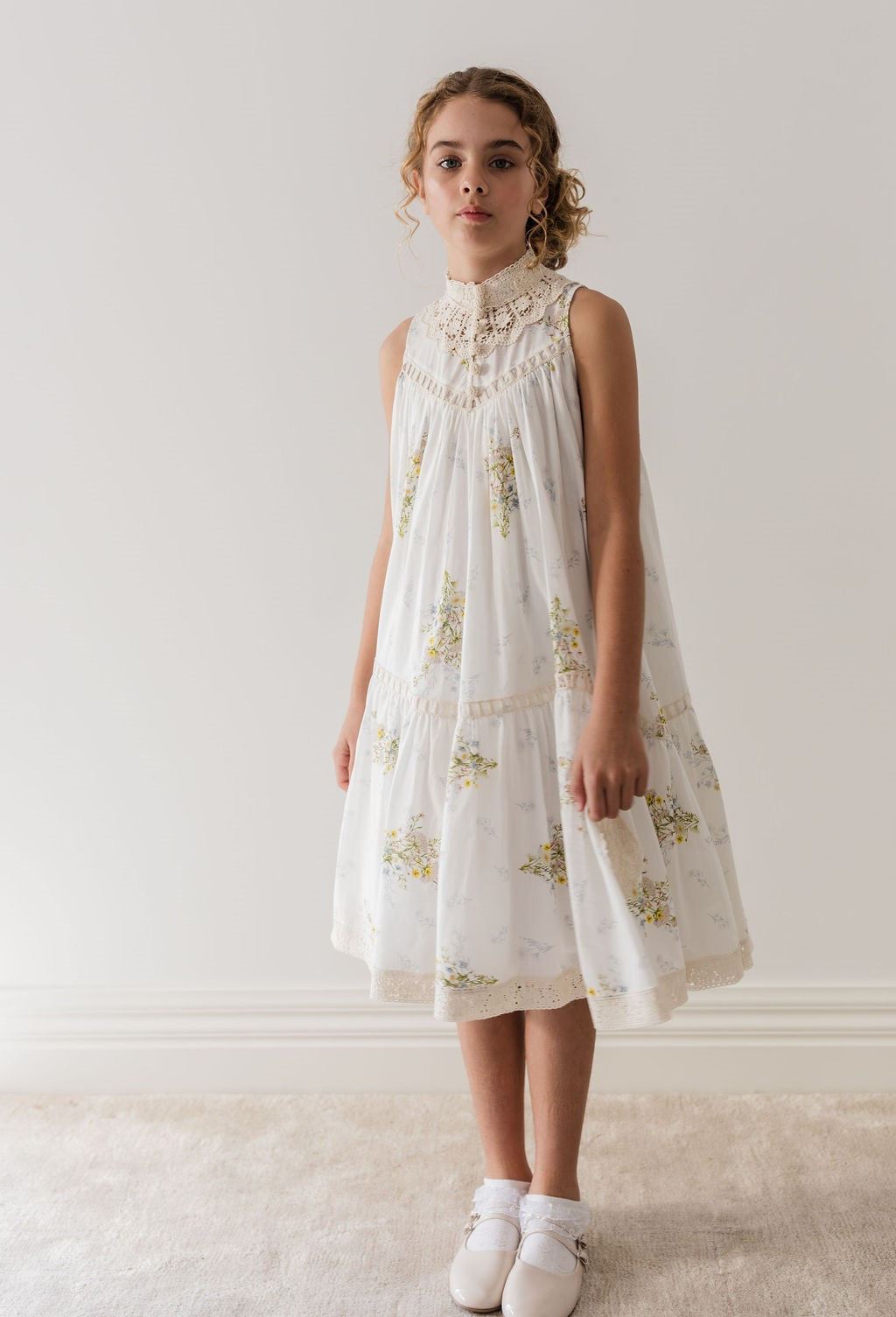 Petite Amalie Doily Applique Voile Sleeveless Spring Meadow Print Dress - Floral Summer Dress for Women, Perfect for Garden Parties & Beach Vacations