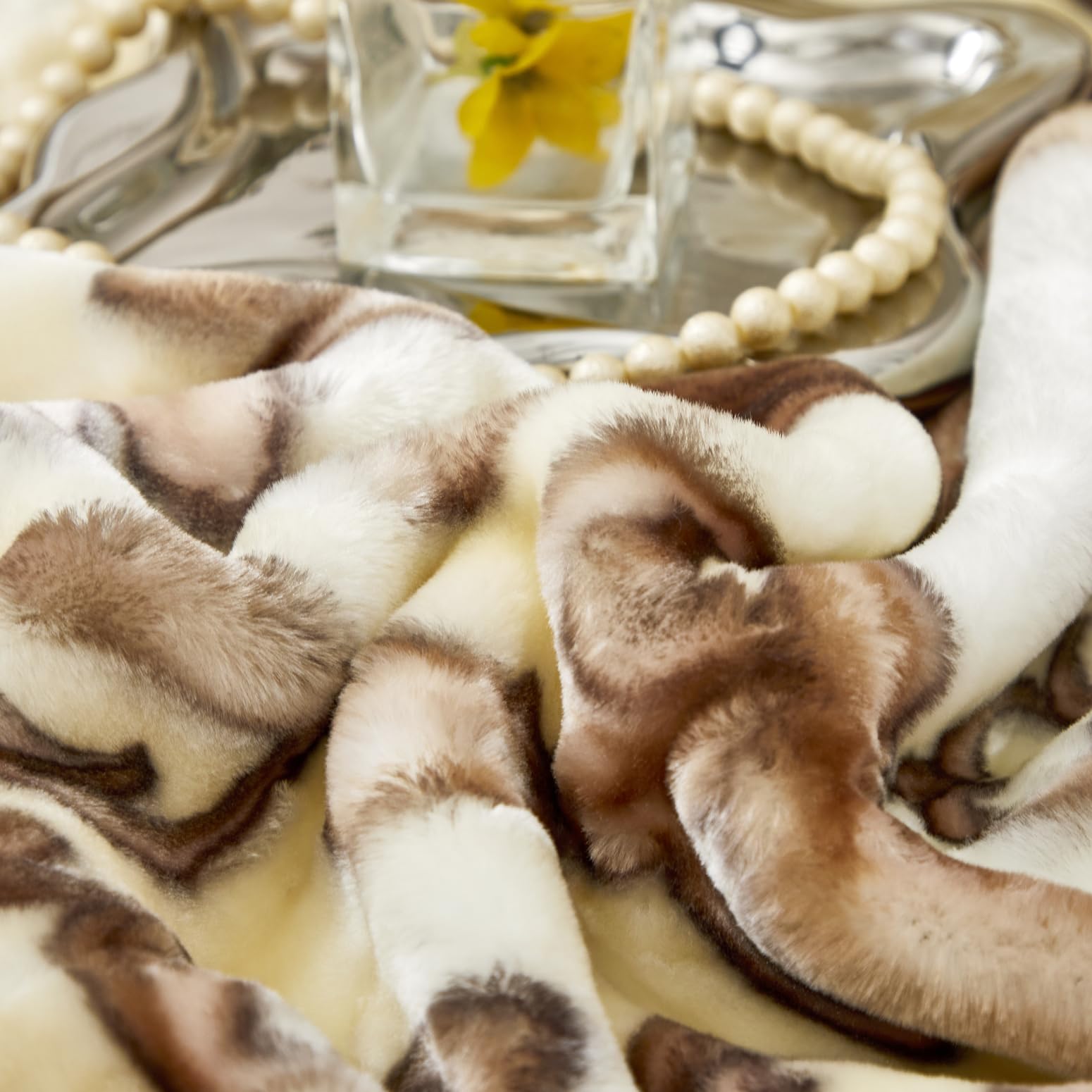 LGYKUMEG Soft Heavy Korean Mink Blanket - 79