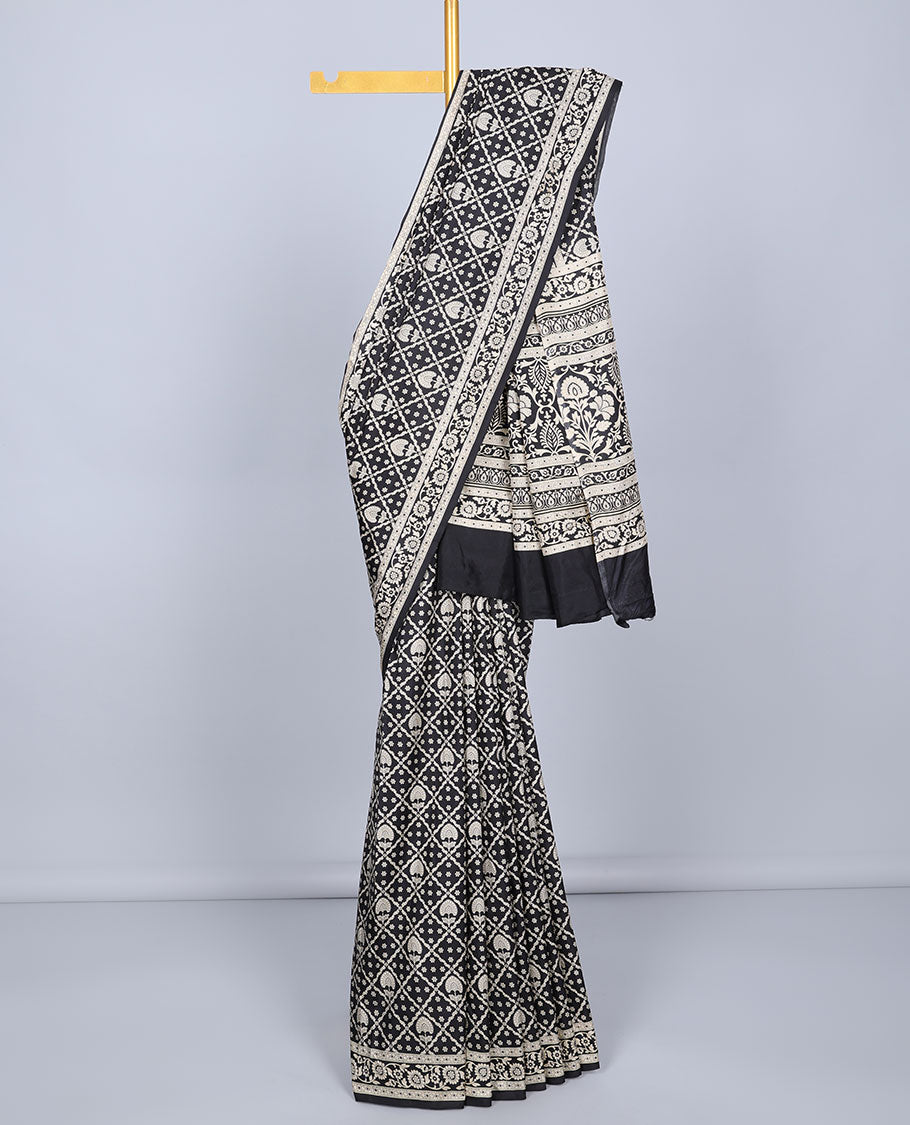 Exquisite Black Floral Butta Enclosed Diamond Patterns Semi Banaras Printed Saree with Self Border & Floral Pallu - Perfect for Weddings, Parties & Festive Occasions
