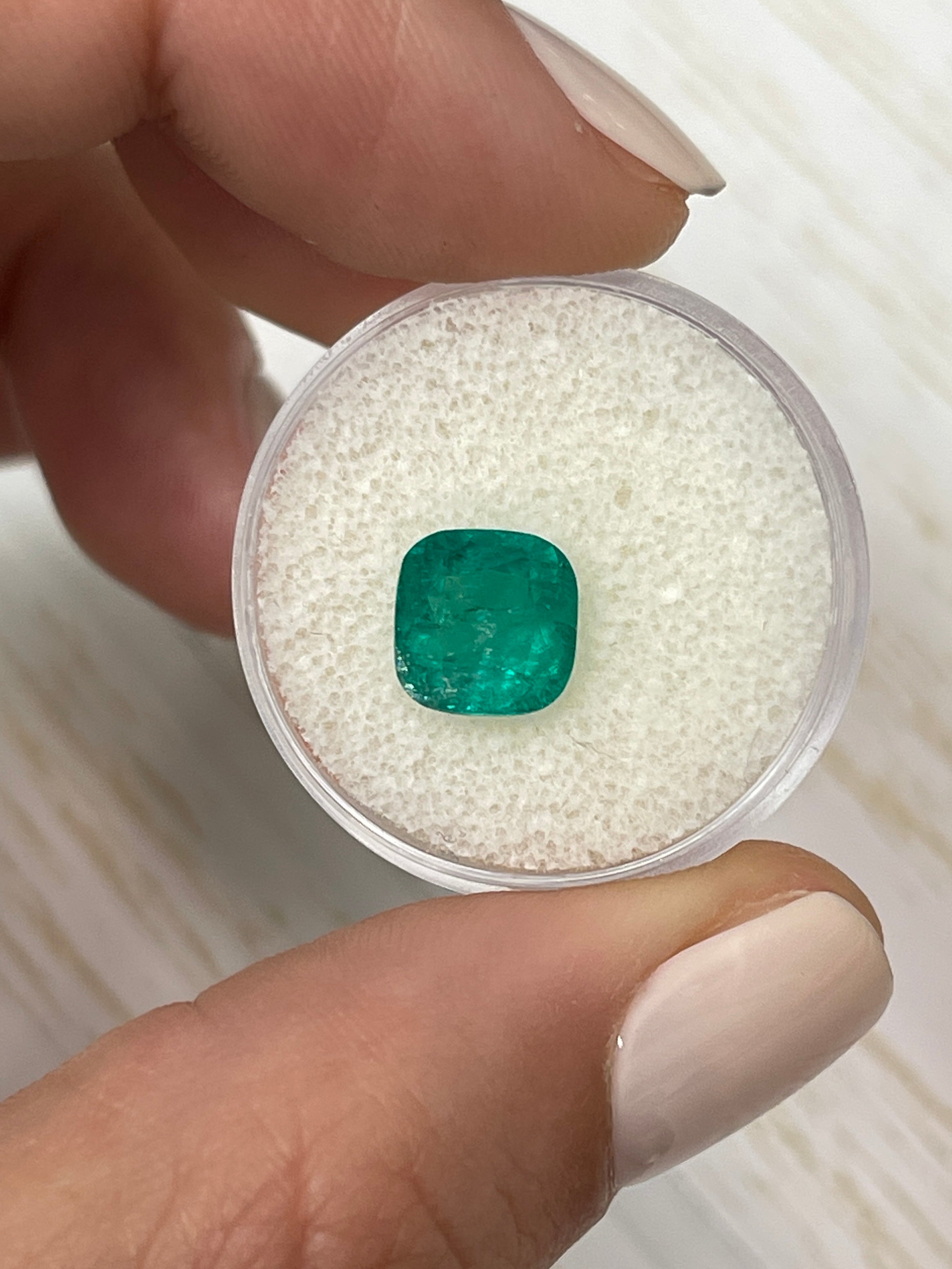 2.27 Carat Natural Loose Colombian Emerald Cushion Cut 8.5x8.5mm - Perfect for Engagement Rings, Fine Jewelry & Collector's Gemstones
