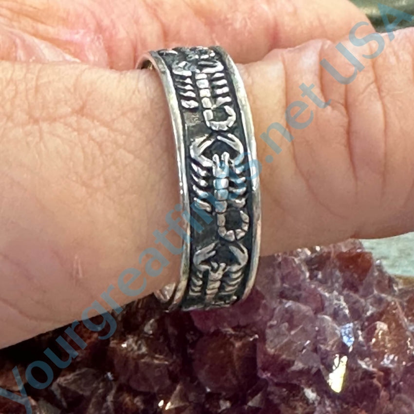Sterling Silver Scorpion Band Ring for Men & Women - Size 15 Adjustable Gothic Punk Jewelry Gift for Halloween, Cosplay & Alternative Fashion