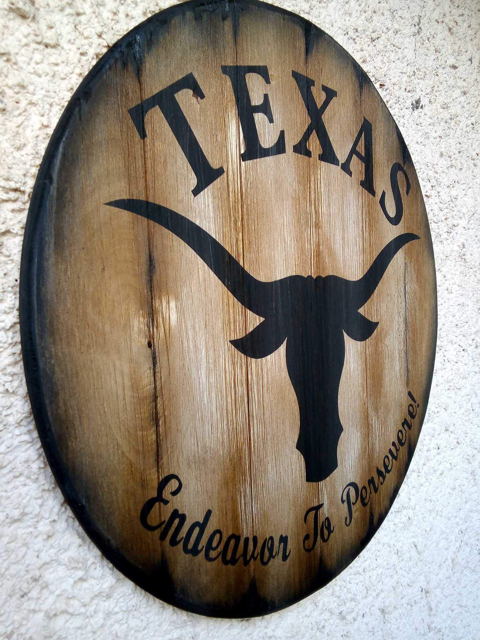 Personalized Texas Wall Sign - Rustic Whiskey Barrel Inspired Decor for Man Cave & Home Bar - Perfect for Western Themed Rooms & Cowboy Gifts