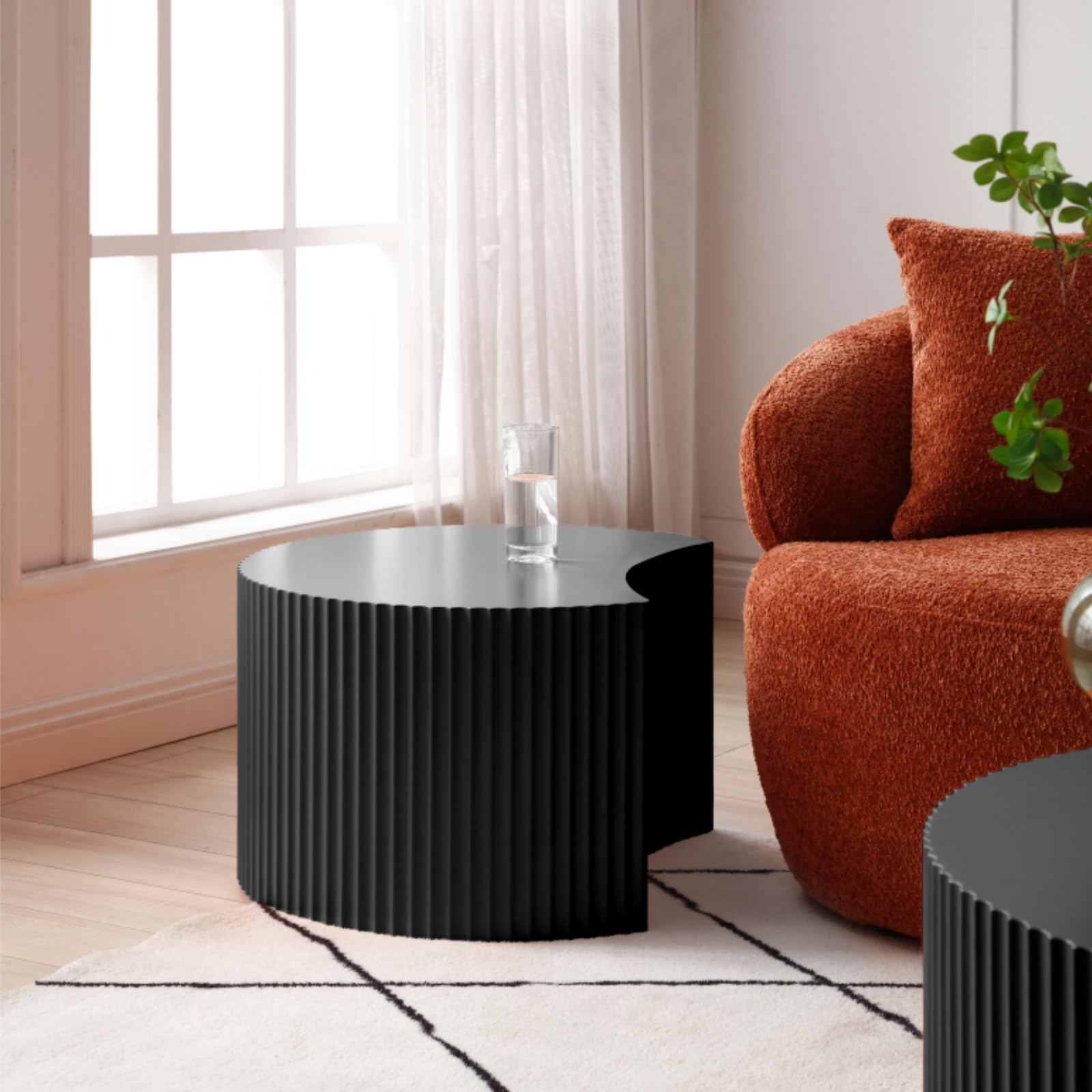 Modern Round Wooden Coffee Table Set of 2 - Nesting Accent End & Side Tables for Living Room, Matte Black | Space-Saving Furniture for Small Apartments & Cozy Home Decor