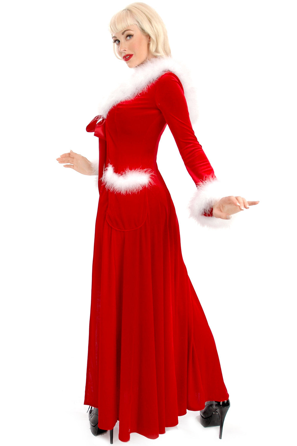 Warm and Cozy Mistletoe Long Hooded Robe for Women - Perfect for Winter Loungewear, Spa Days, and Holiday Comfort