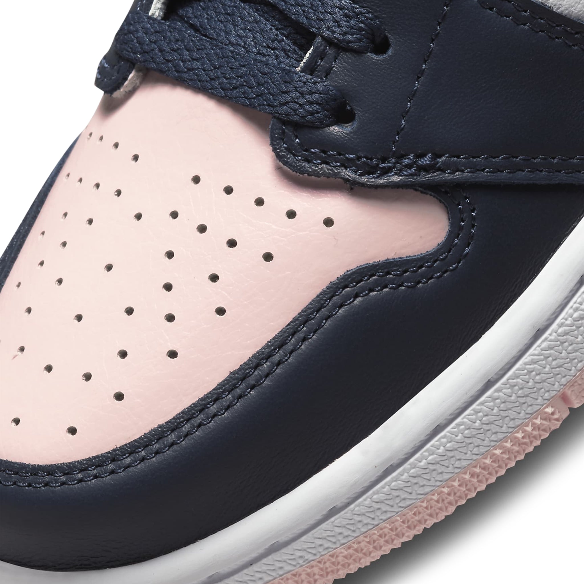 Air Jordan 1 Retro High OG Atmosphere Bubble Gum Women's Basketball Shoes - Stylish Sneakers for Streetwear & Casual Outfits