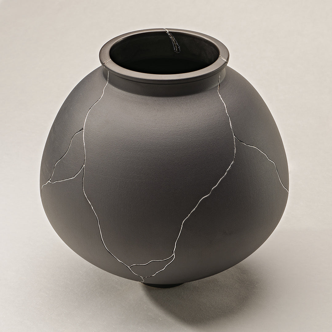 Premium HD 09 B Glass Flower Vase - 4