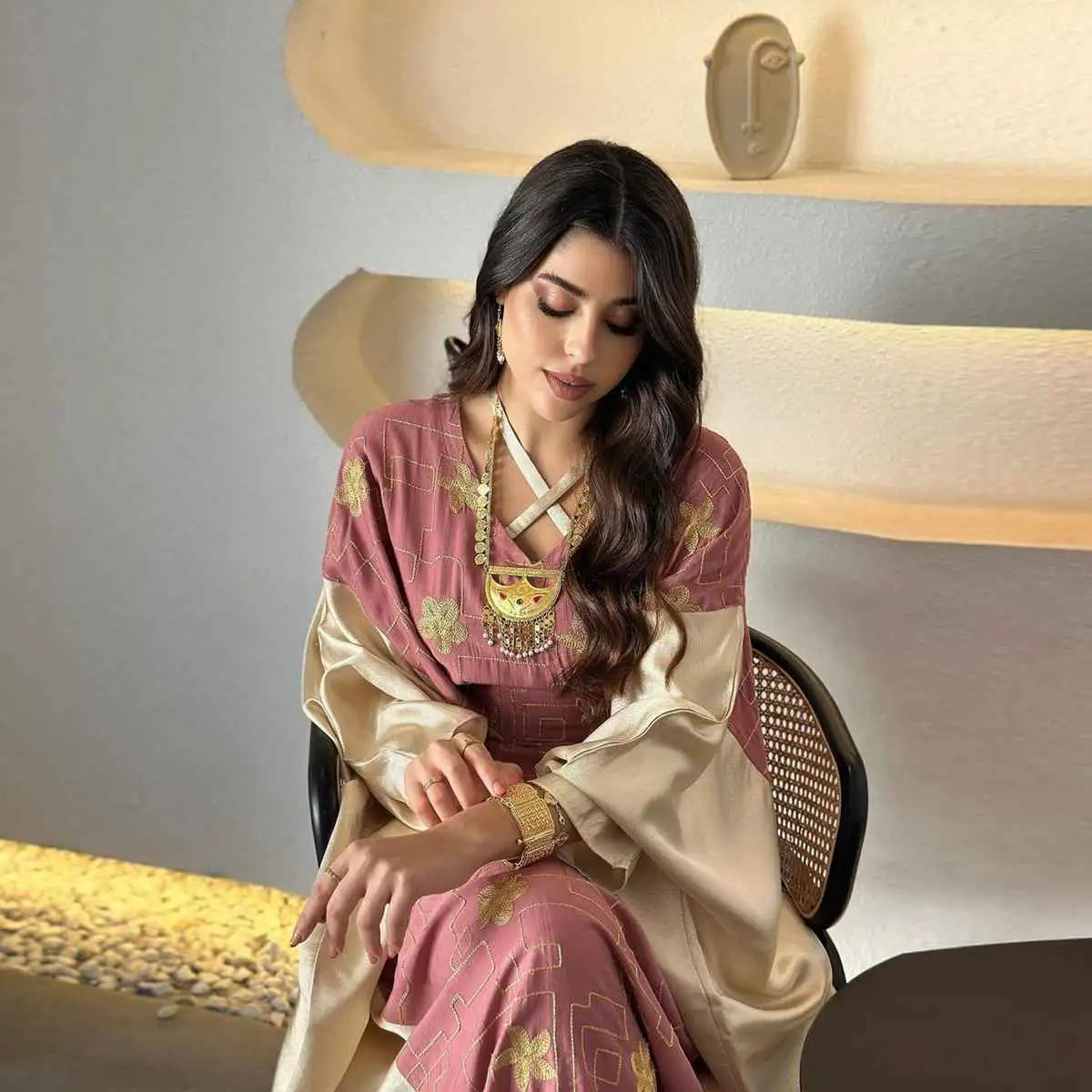 Elegant Eid Embroidery Dress for Muslim Women - Flowy Caftan Kaftan Maxi Dress - Perfect for Eid Celebrations, Weddings & Special Occasions