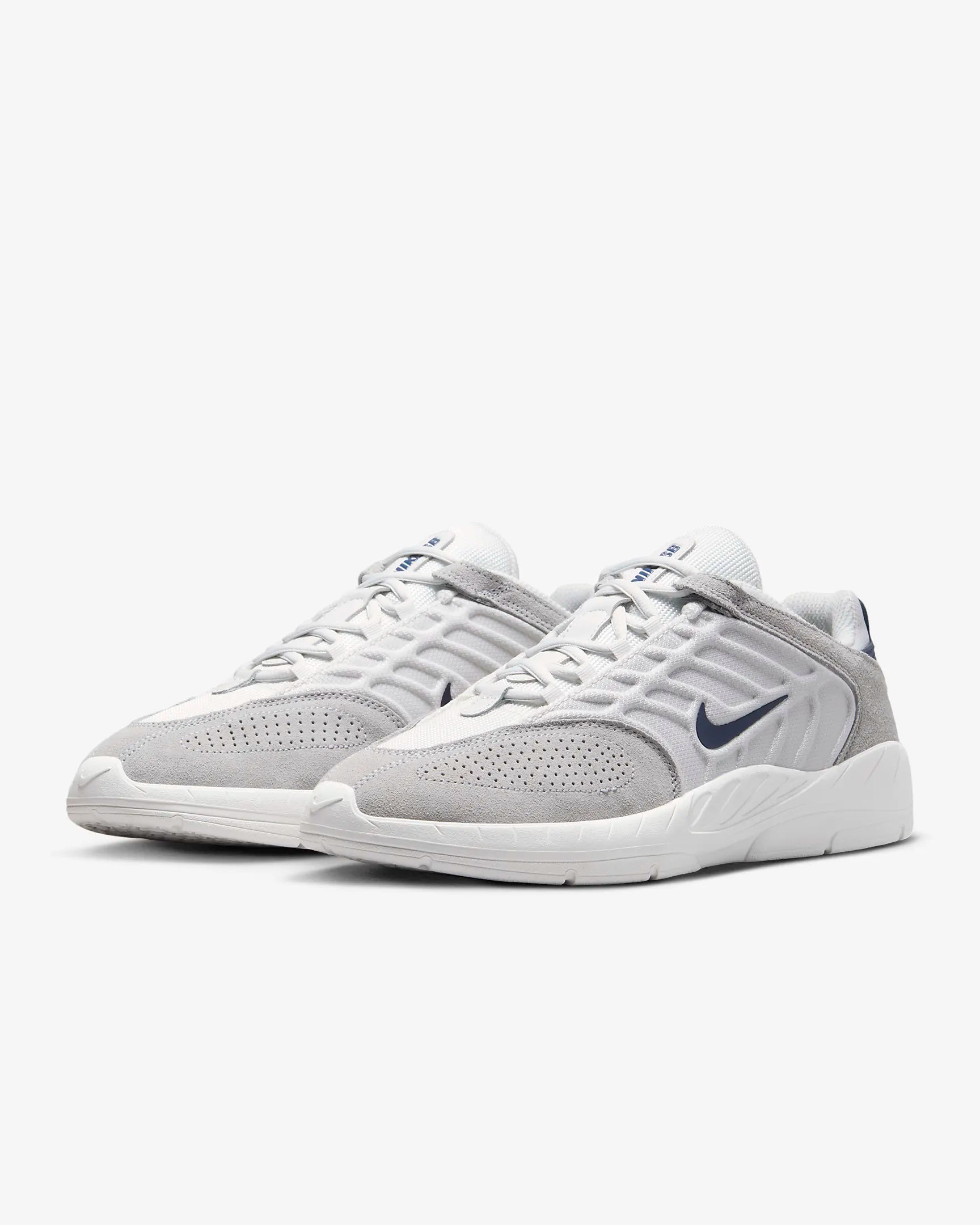 Nike SB Vertabrae Skate Shoes - Platinum Tint/Midnight Navy Colorway | Men's High-Performance Skateboarding Sneakers for Street Style & Urban Fashion