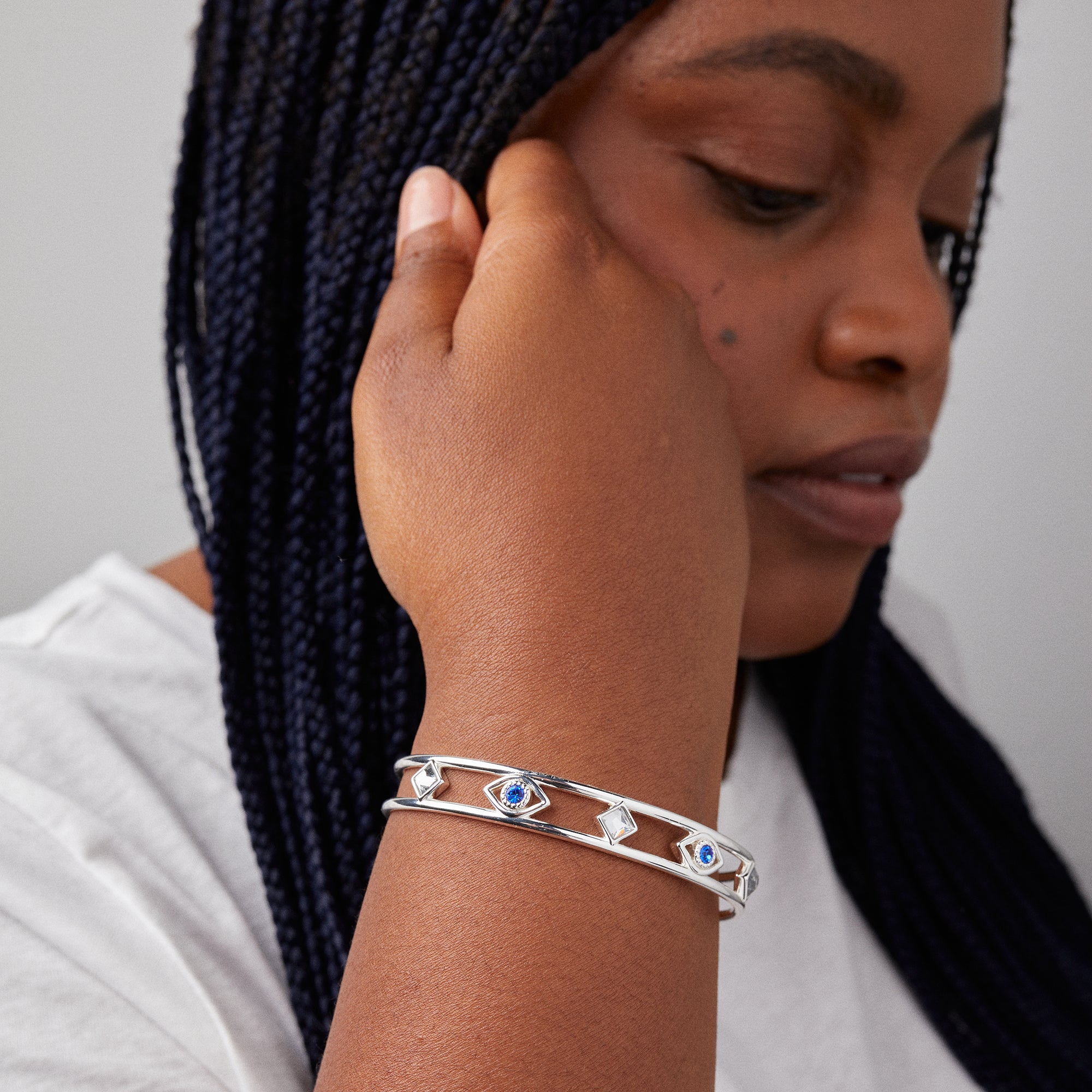 Evil Eye Crystal Cuff Bracelet for Women - Protection Jewelry with Healing Stones - Perfect for Spiritual Healing, Meditation & Positive Energy