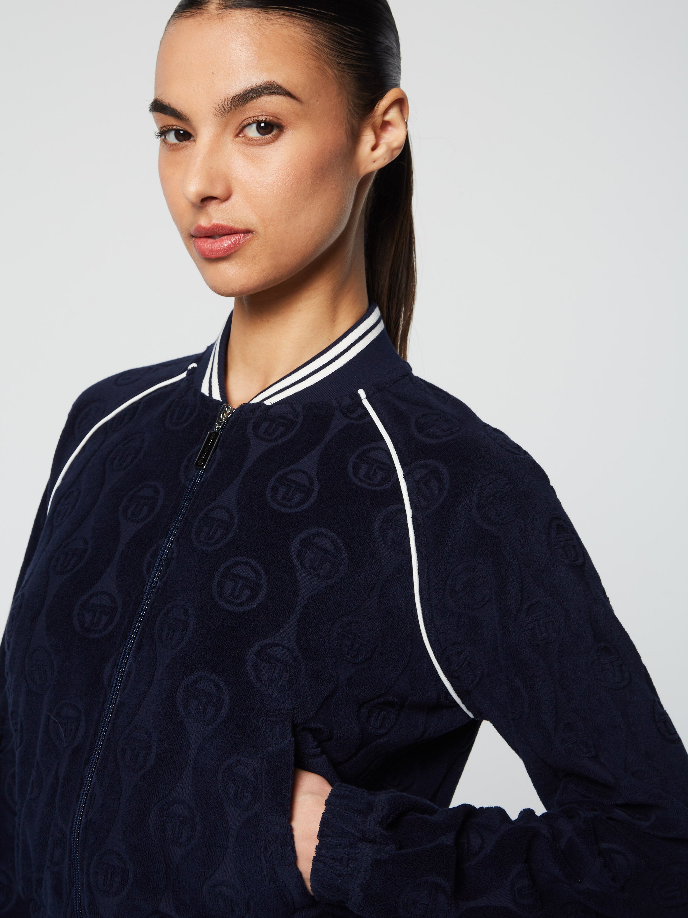 **Zona Track Jacket - Lightweight Running Jacket for Men & Women, Water-Resistant Windbreaker, Breathable Athletic Outerwear - Perfect for Jogging, Hiking & Outdoor Sports (Maritime Blue)**