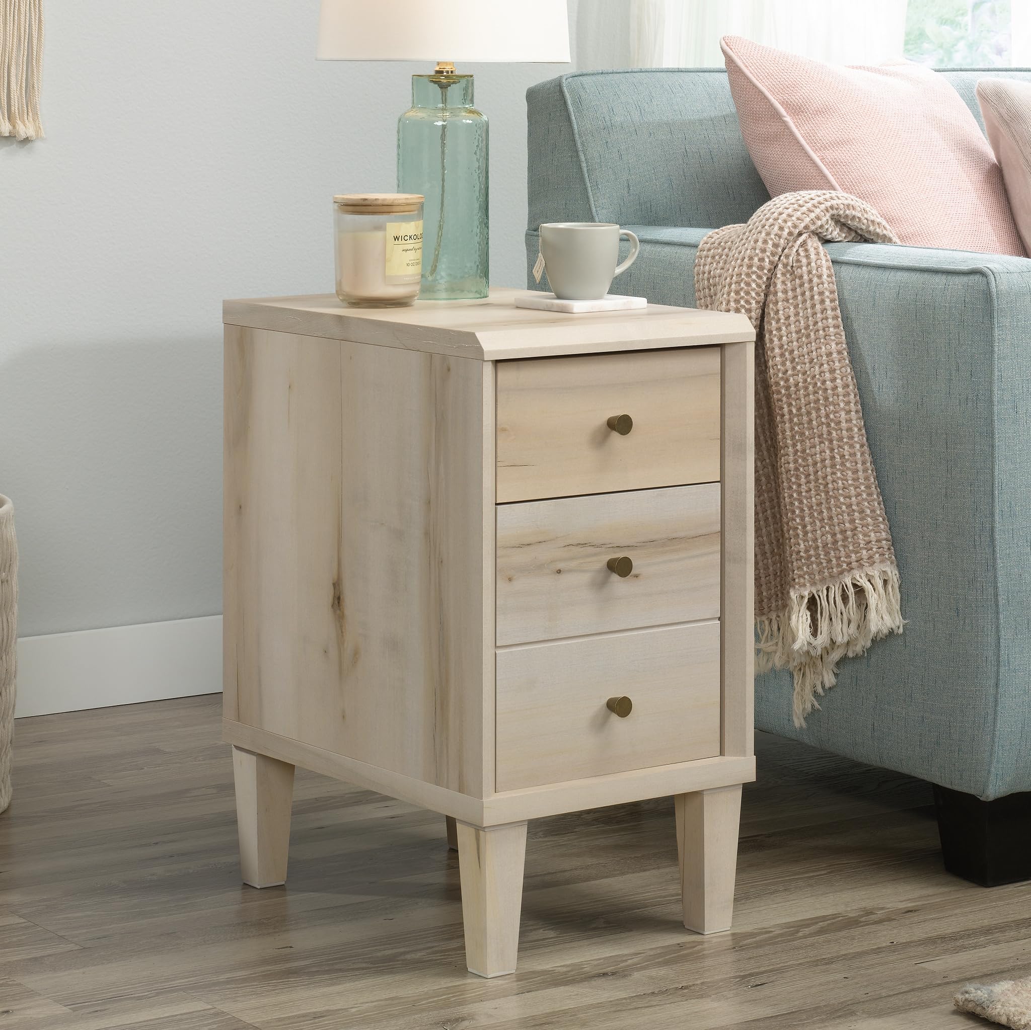 Sauder Willow Place Chair Side Table - Pacific Maple Finish | Small End Table for Living Room, Bedroom, Office | Perfect for Coffee, Books, Lamps & Decor