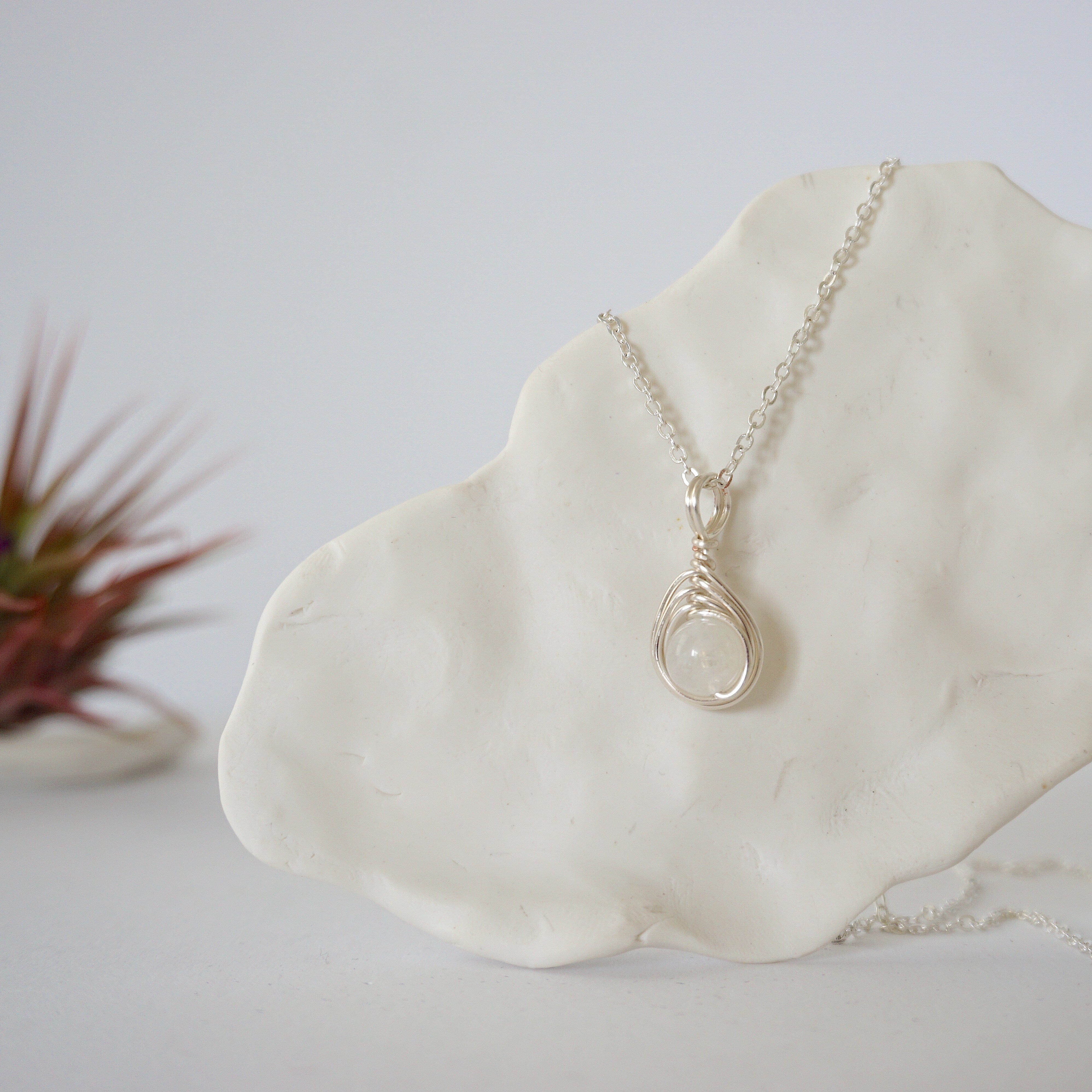 Rainbow Moonstone Silver Plated Bead Charm Necklace - Elegant Boho Jewelry for Women, Perfect for Everyday Wear, Gift Giving & Special Occasions