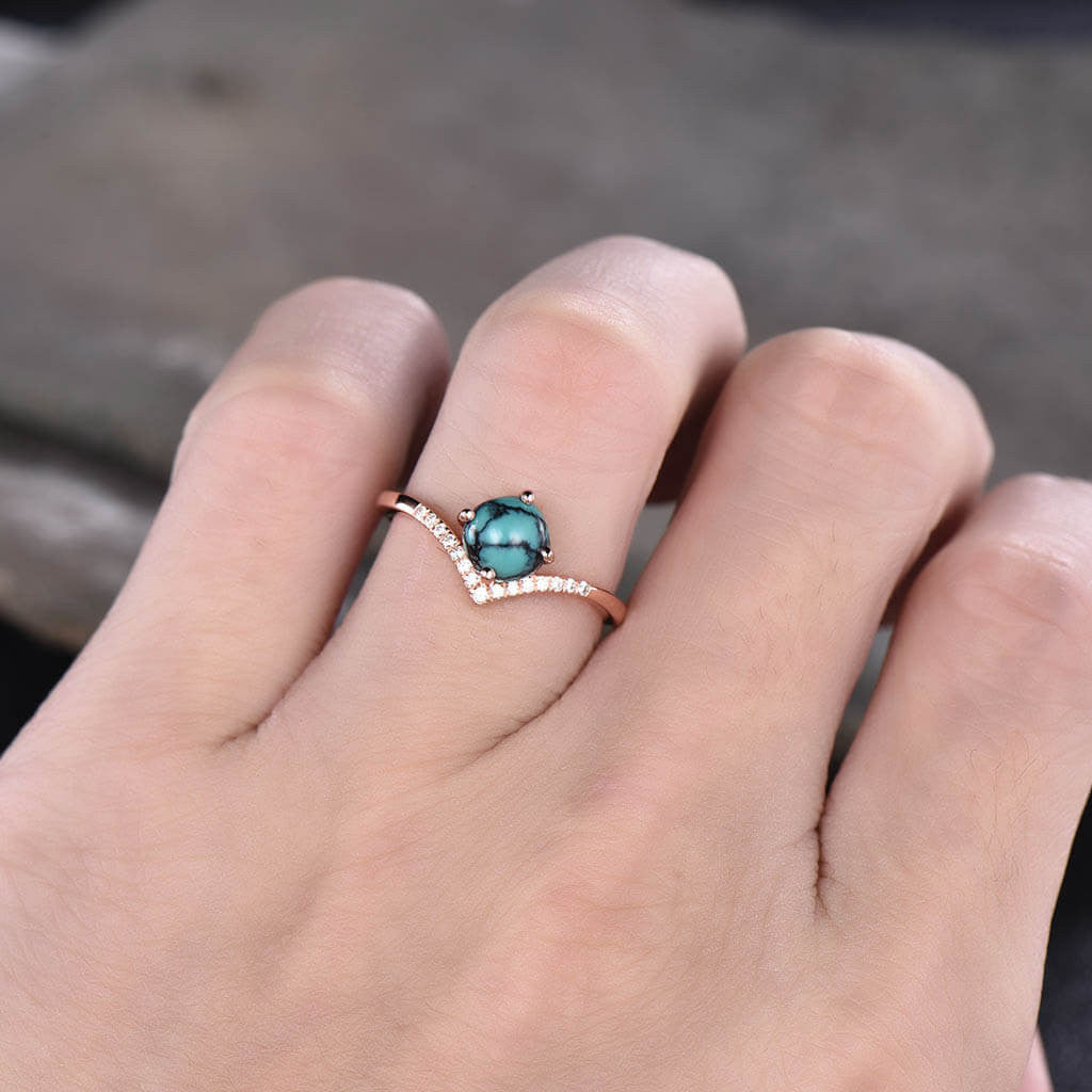 Elegant Turquoise Engagement Ring with Curved V Diamond Band - Perfect for Wedding, Proposal & Anniversary Gifts