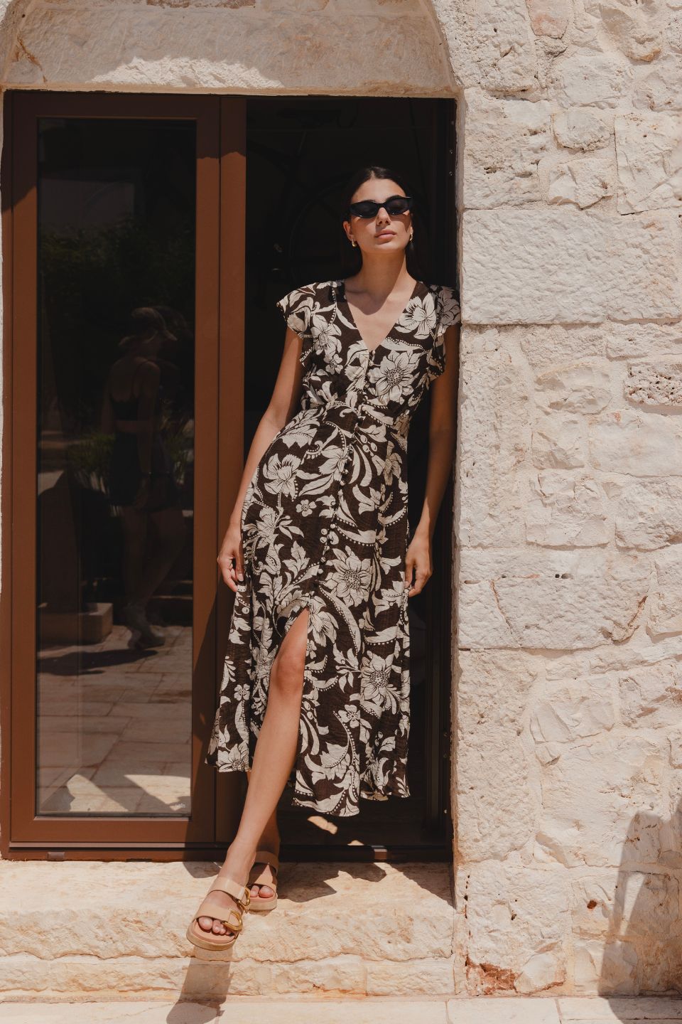 Elegant Floral Print Fluted Sleeve Button Front Midi Dress for Women | Perfect for Weddings, Parties & Date Nights