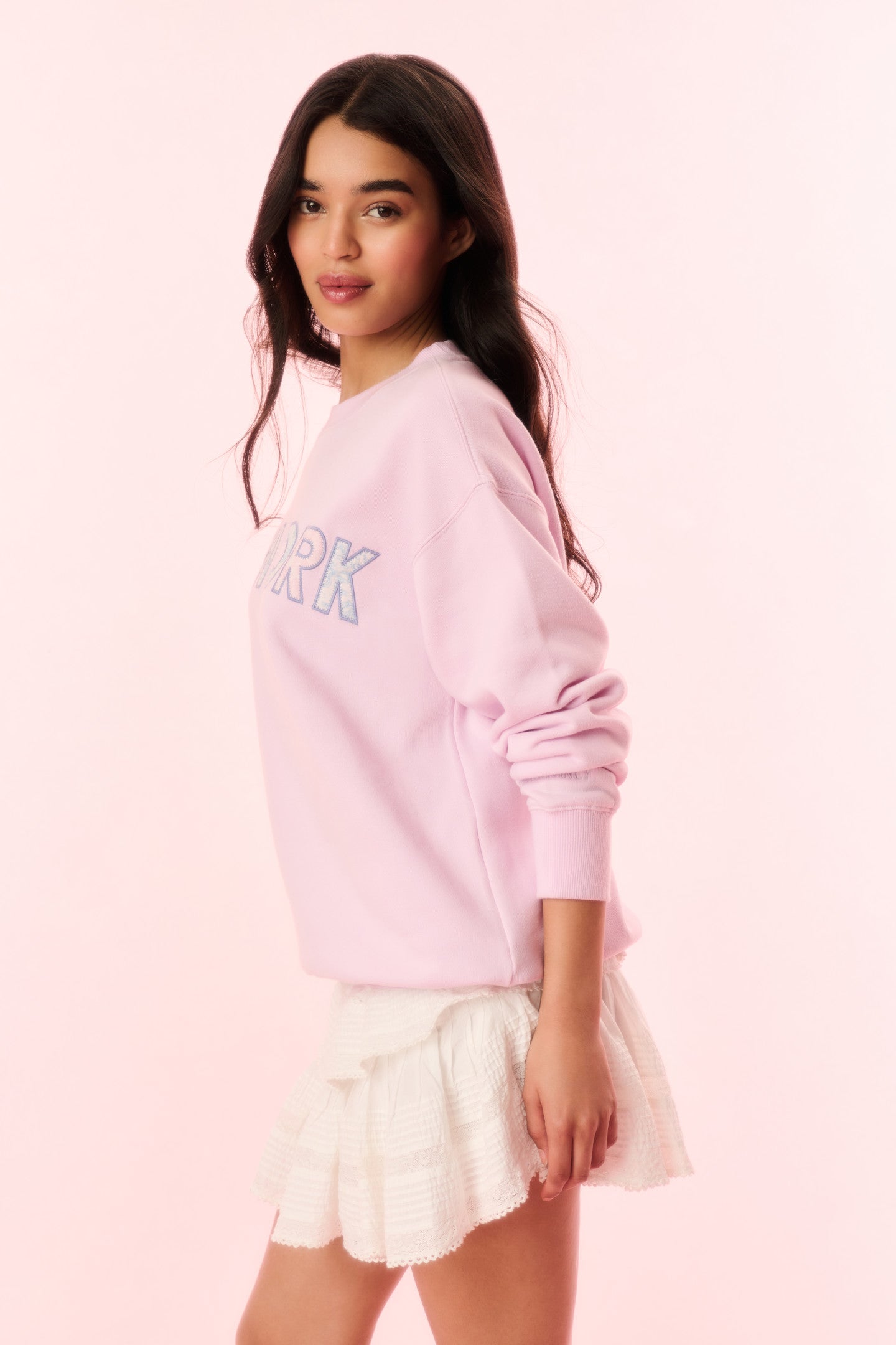 Palo City Pullover Hoodie - Soft & Cozy Lavender Mist Color | Trendy New York Style Sweatshirt for Women & Men | Perfect for Casual Wear, Street Fashion & Travel