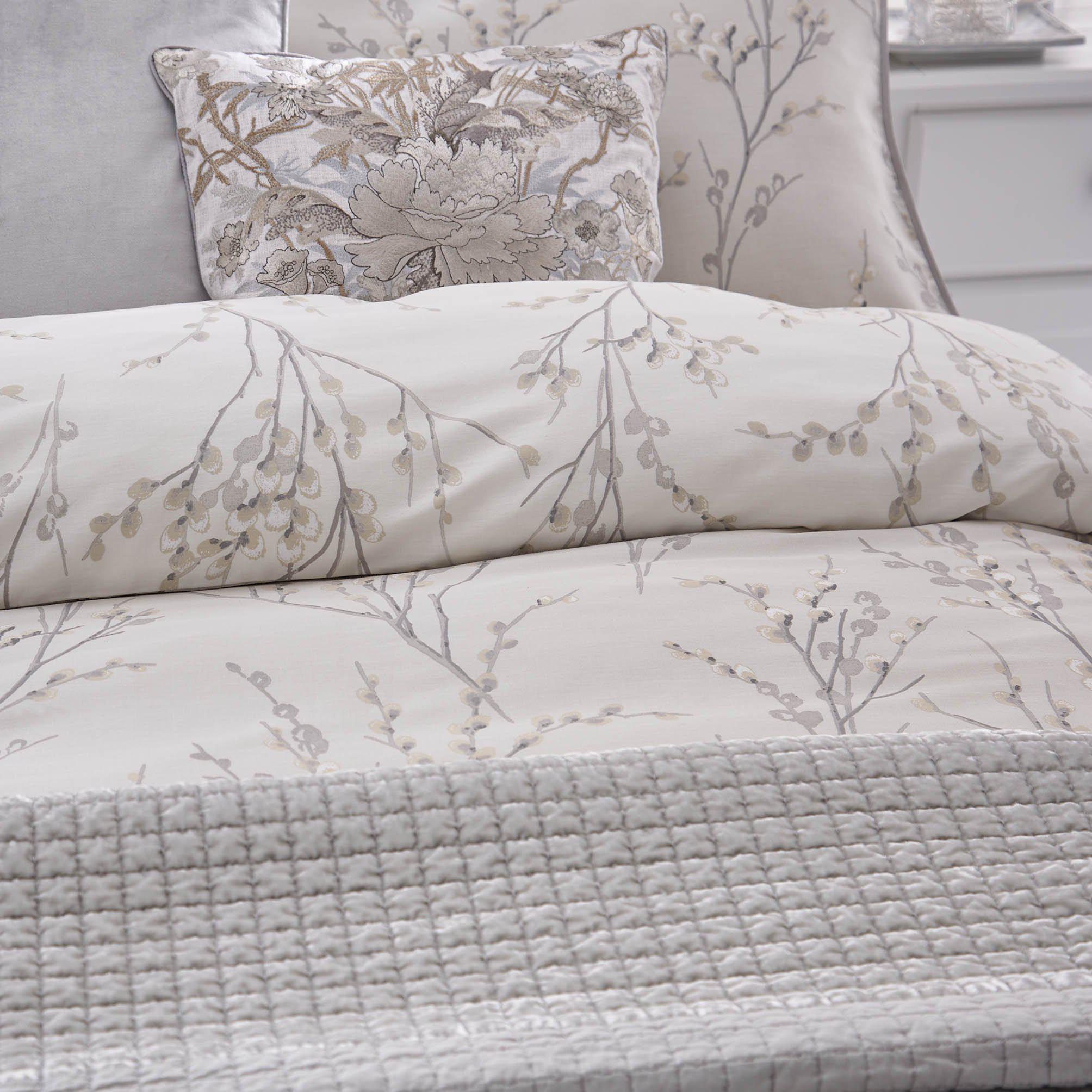 Laura Ashley Pussy Willow Duvet Cover Set - Soft Dove Grey Bedding Collection for Cozy Bedrooms | Perfect for Master Bedrooms, Guest Rooms & Luxury Hotels