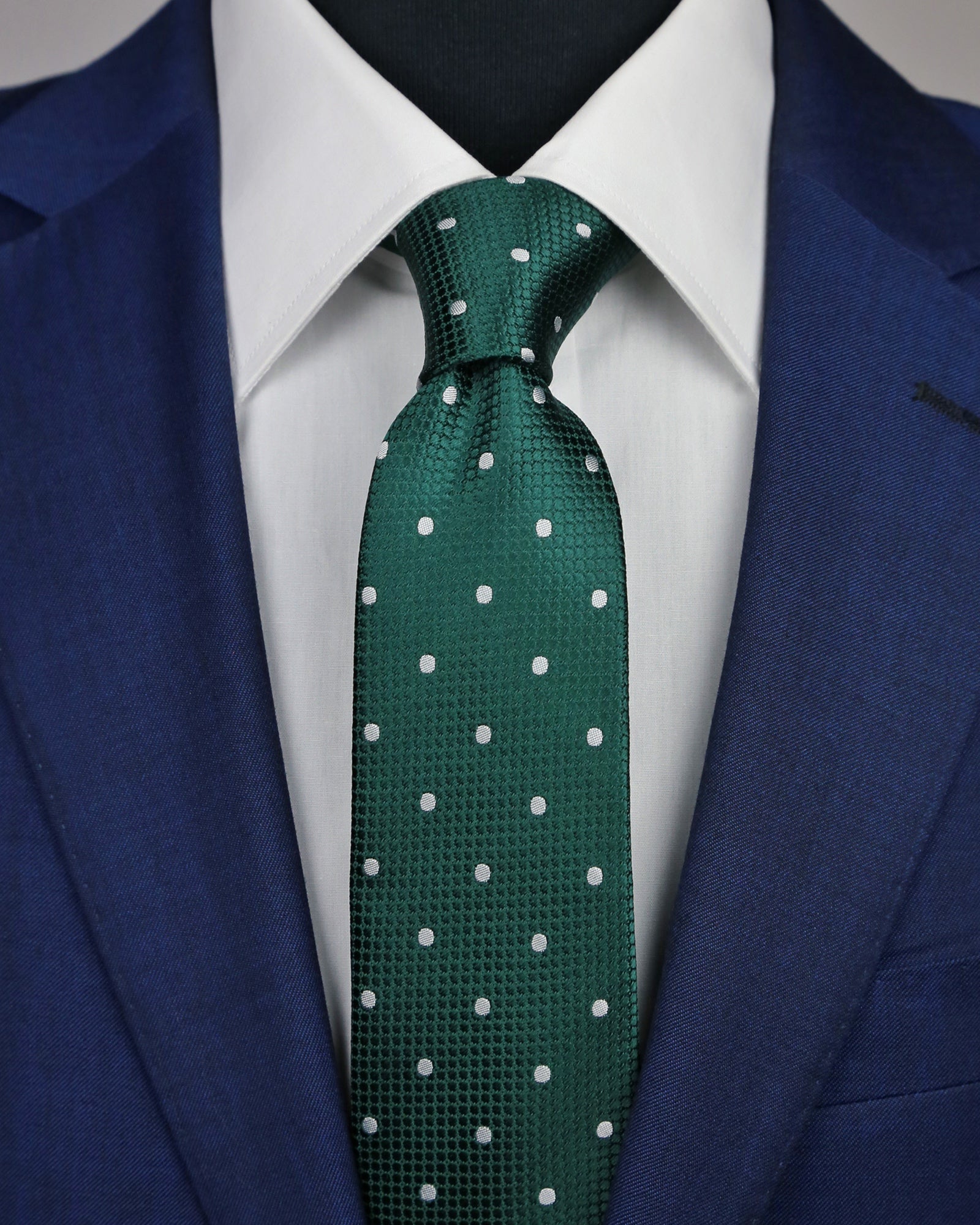 DÉCLIC Classic Spot Tie for Men - Dark Green Silk Necktie | Elegant Business & Wedding Accessory | Perfect for Office, Formal Events & Gifts