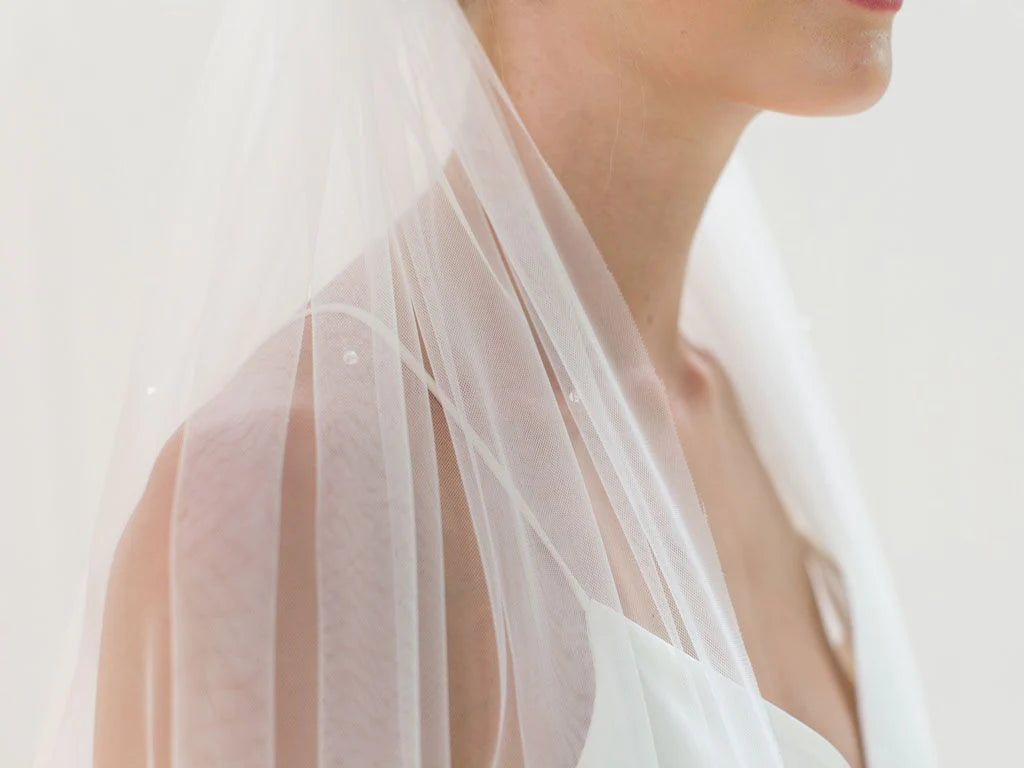 Elegant Rainbow Club Chapel Length Wedding Veil with Sparkling Crystals - Starfire Design for Bridal Ceremonies & Romantic Photos