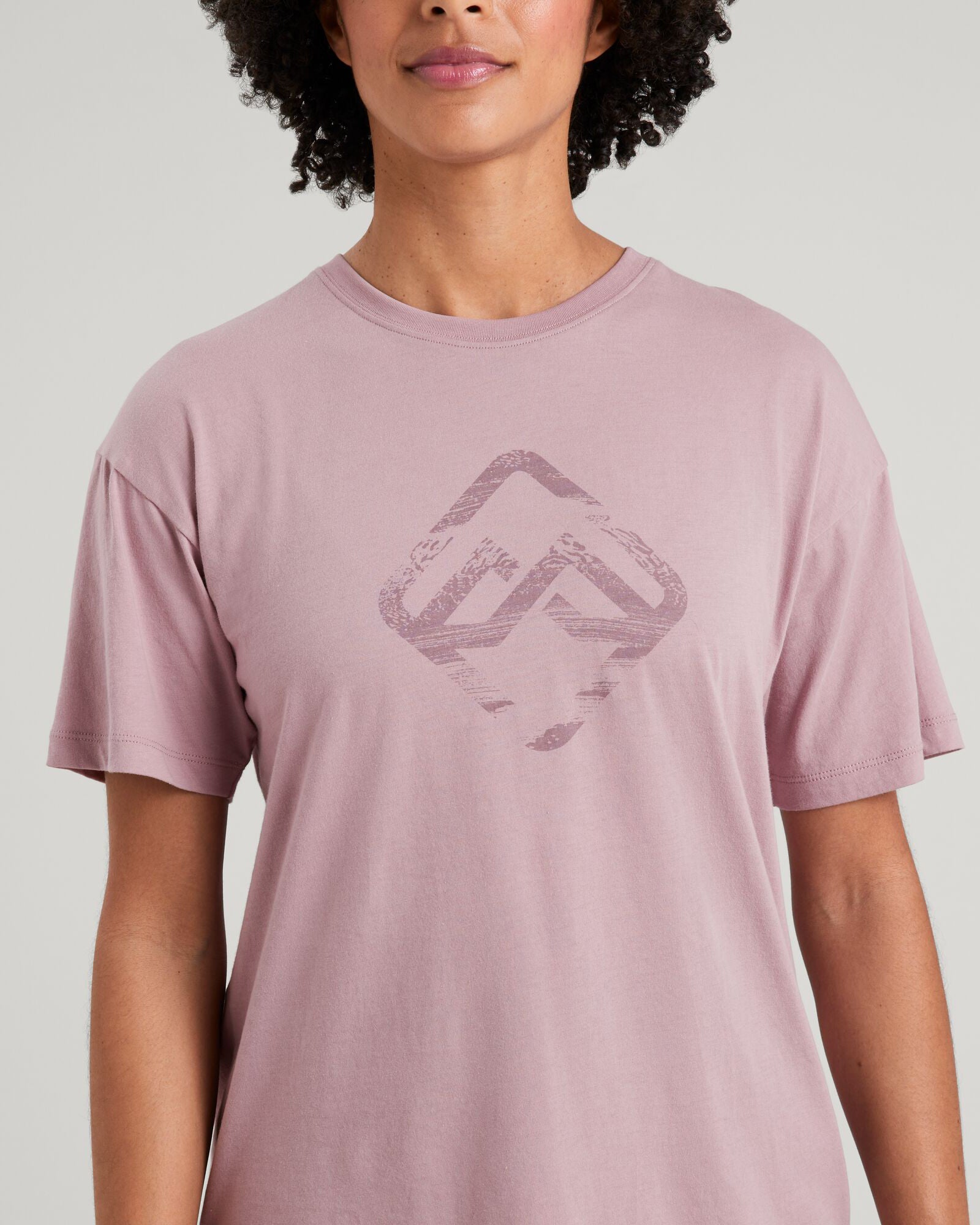 Geo Glitch Icon Women's Graphic T-Shirt - Stylish Thistle Print Casual Tee for Everyday Wear, Street Fashion & Trendy Outfits