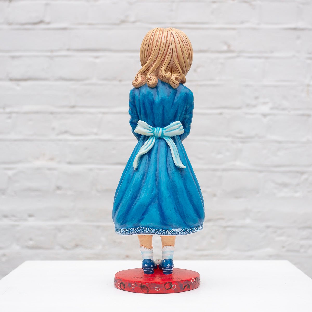 Alice in Wonderland Collectible Sculpture - Limited Edition | Perfect for Home Decor, Gifts & Fantasy Lovers