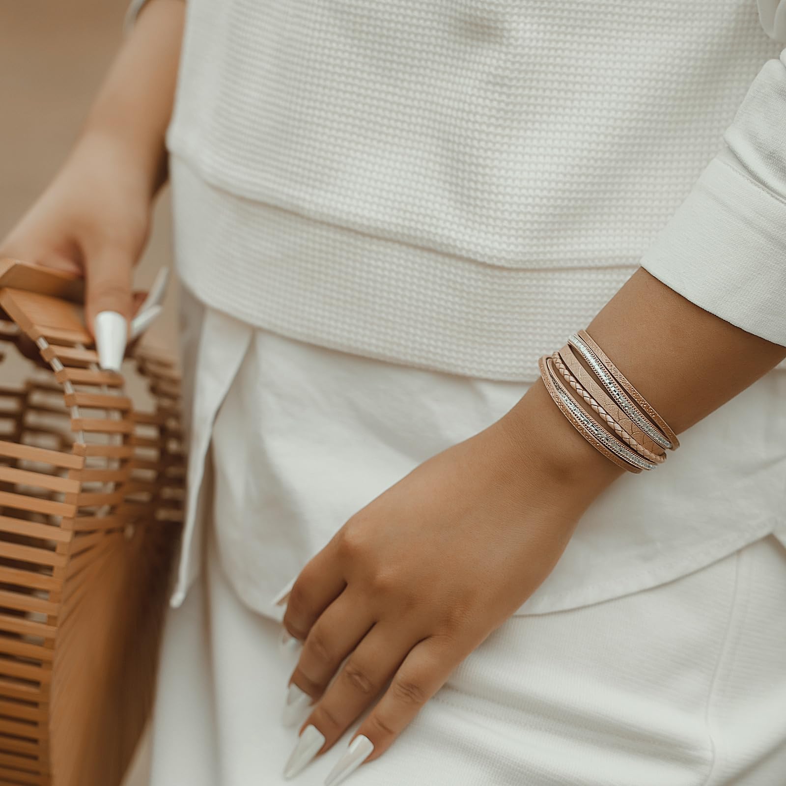 Boho Leather Wrap Bracelets for Women - Trendy Layered Magnetic Clasp Bracelets, Adjustable Bohemian Jewelry Gift Set for Everyday Wear & Special Occasions