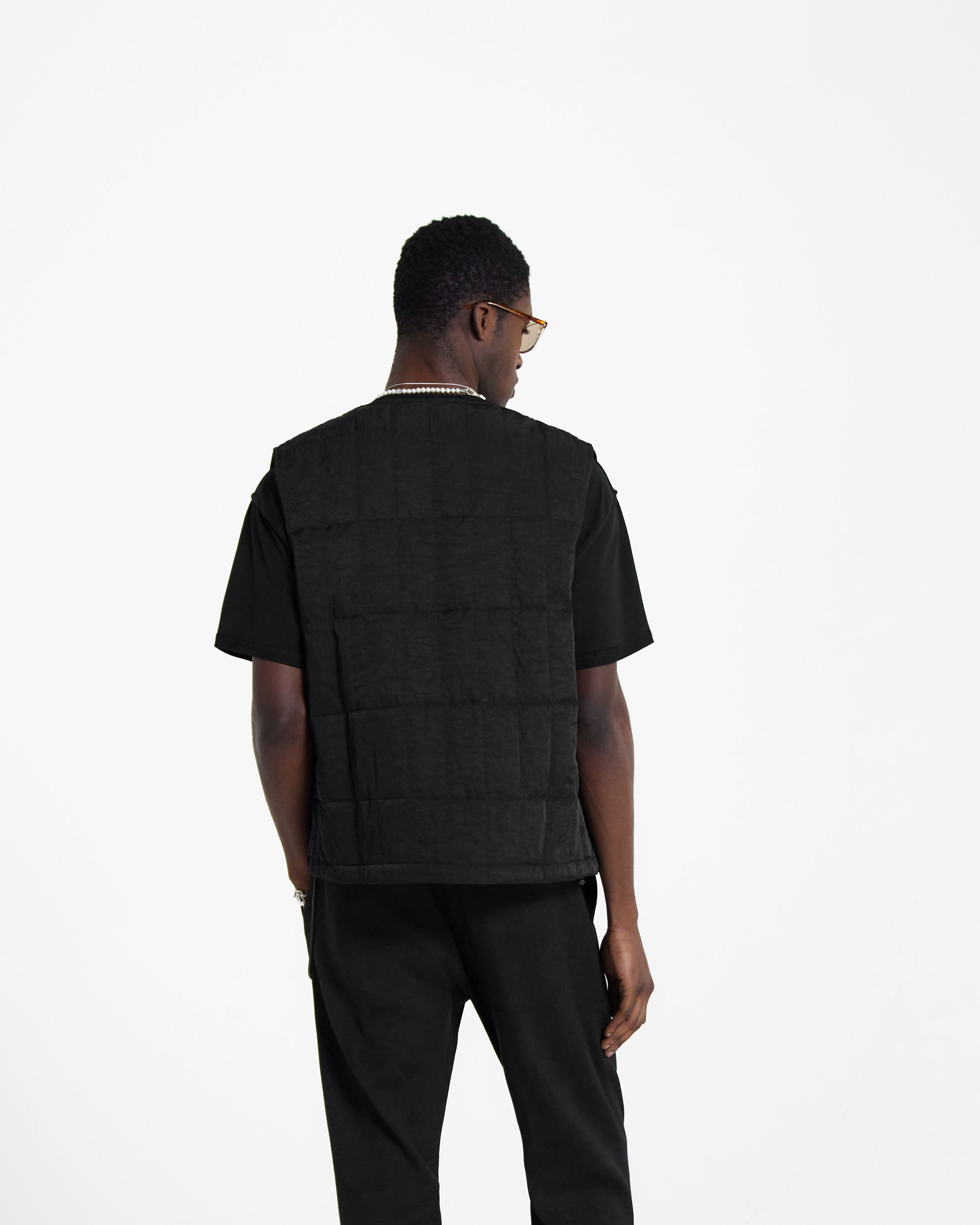 Men's Lightweight Nylon Vest - Black | Water-Resistant Outdoor Gilet for Hiking, Running & Casual Wear